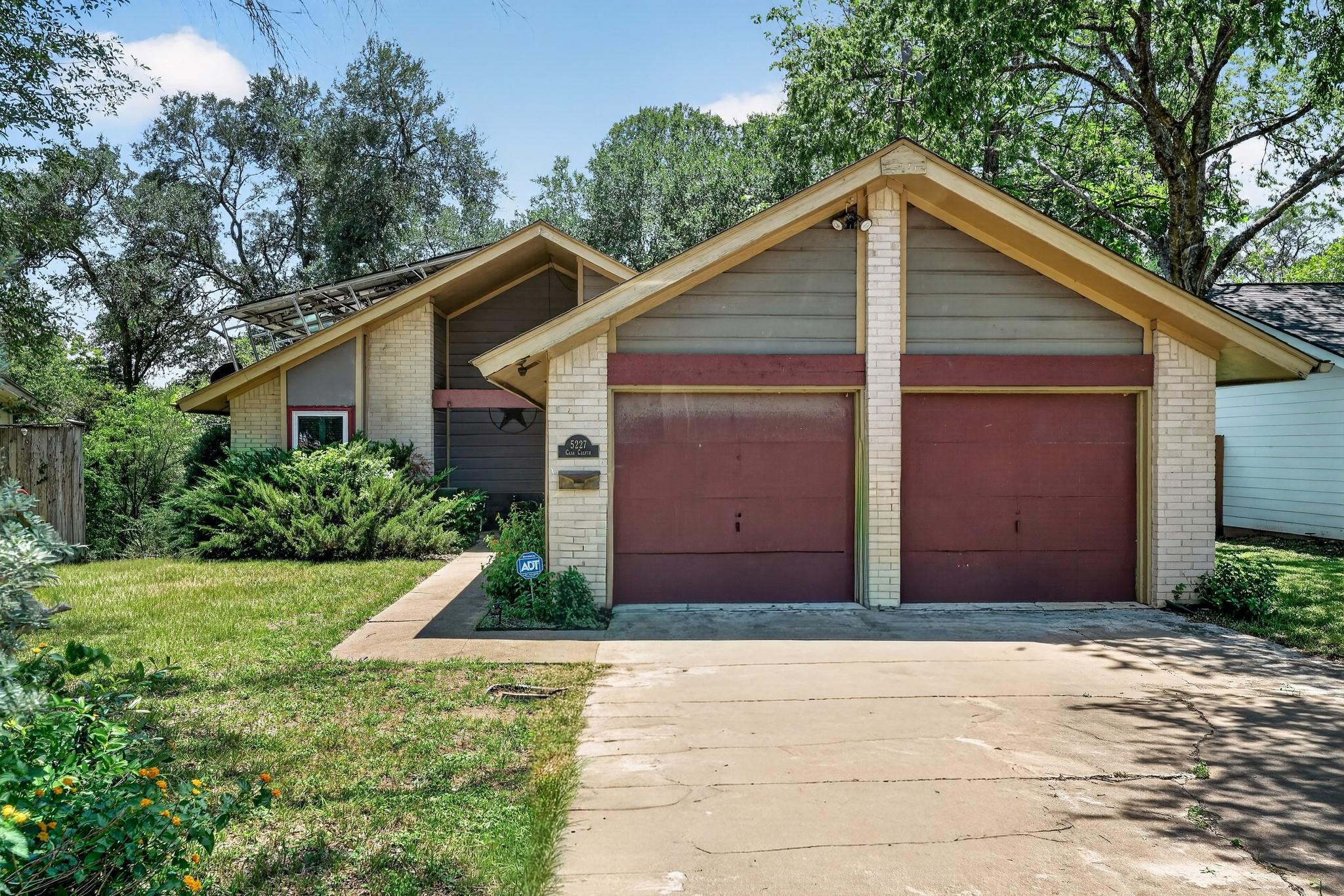 Single Family Residence