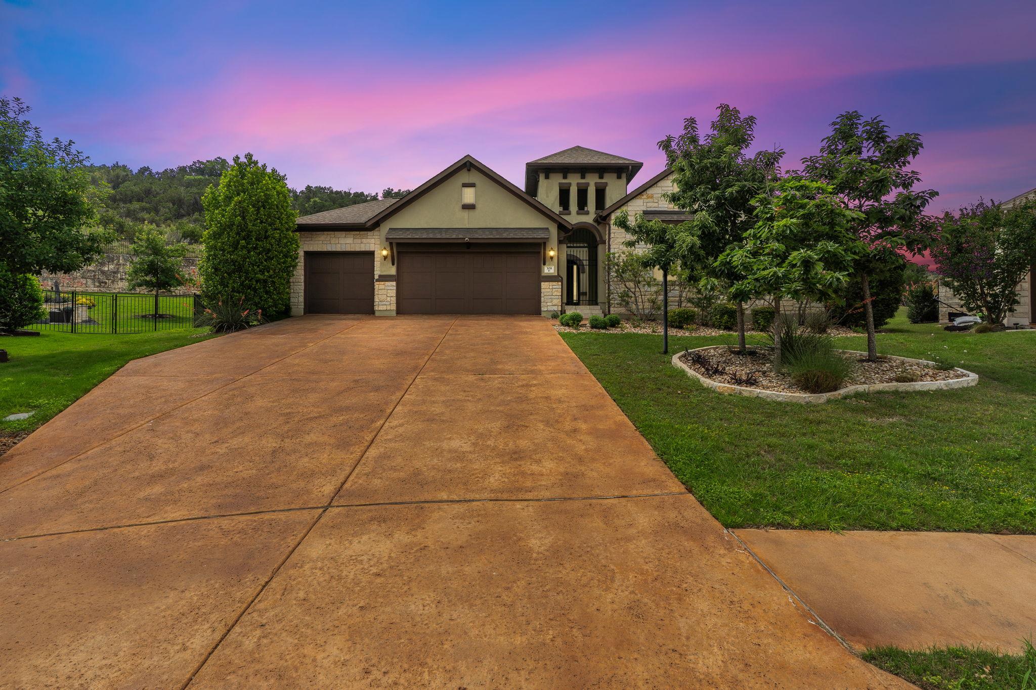Single Family Residence