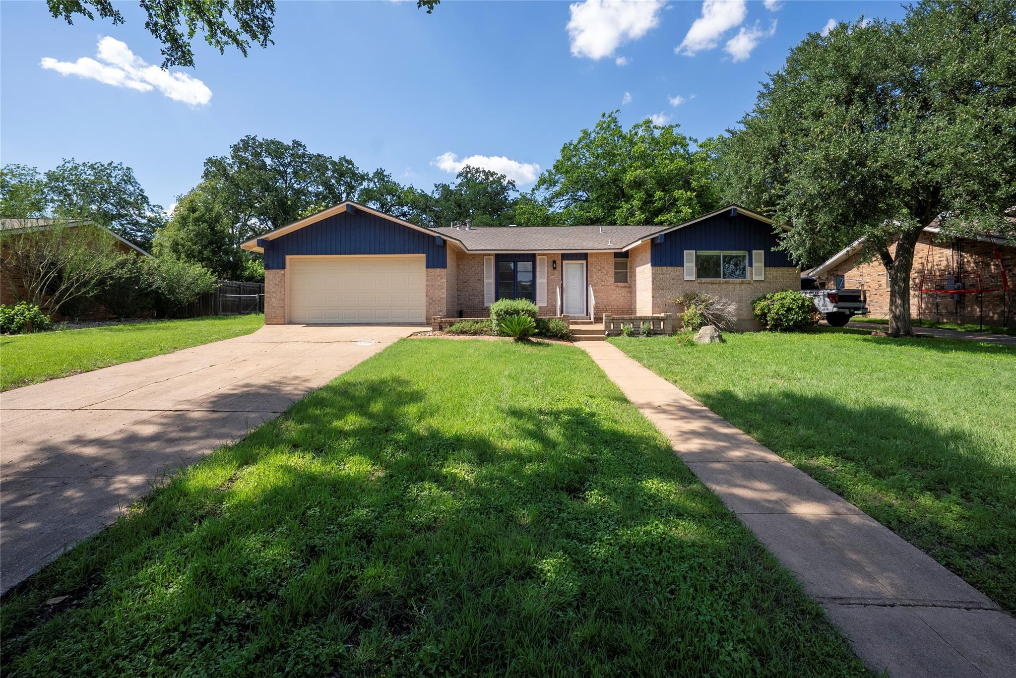 Single Family Residence