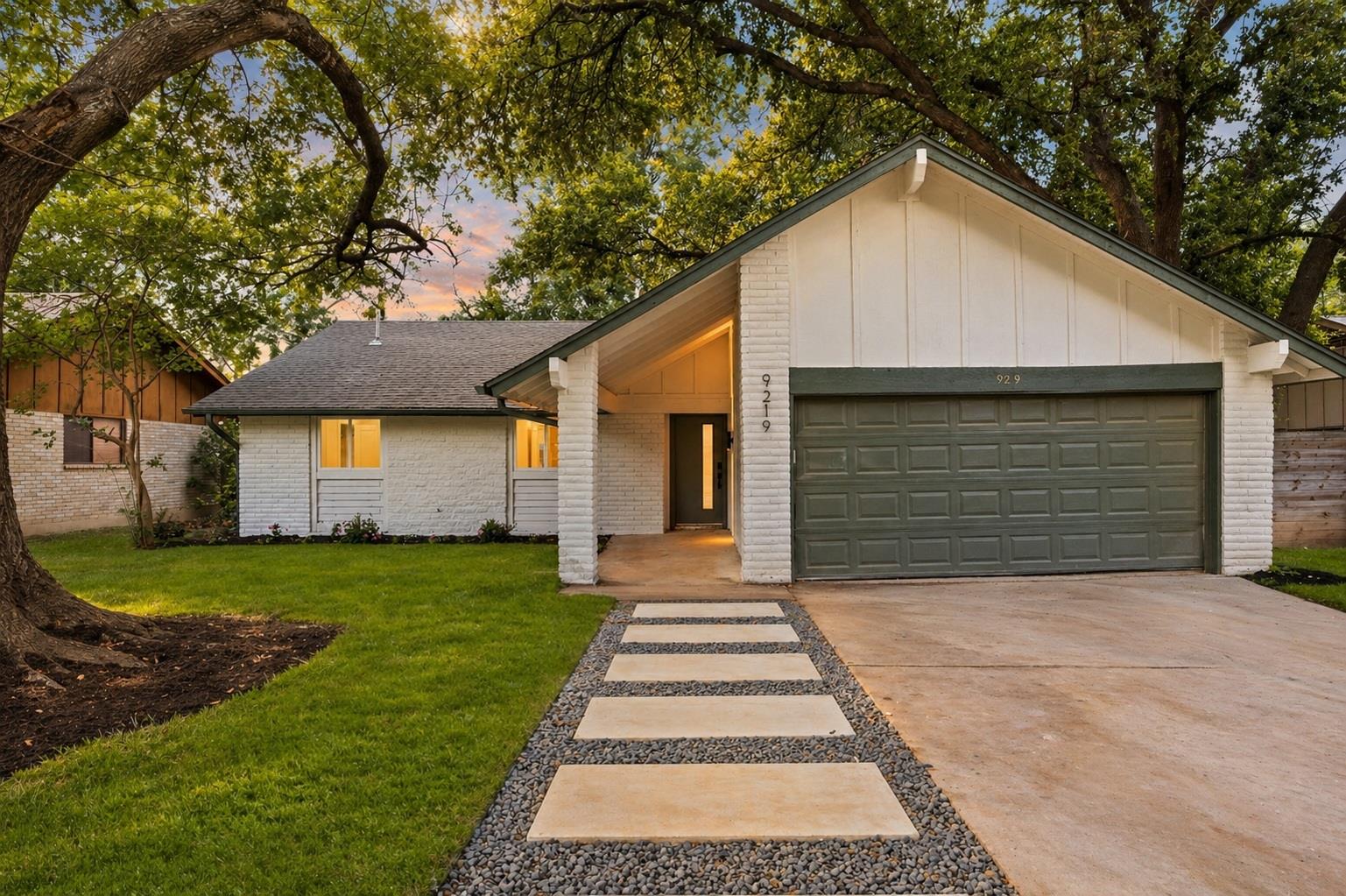 Single Family Residence