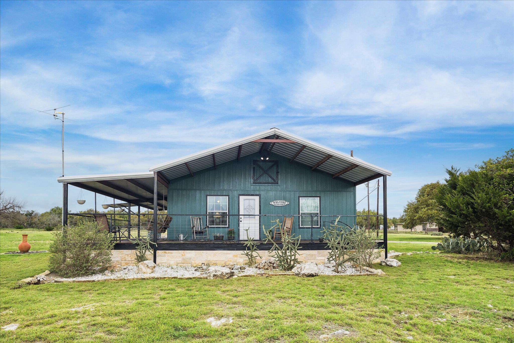 129 Rolling Oaks