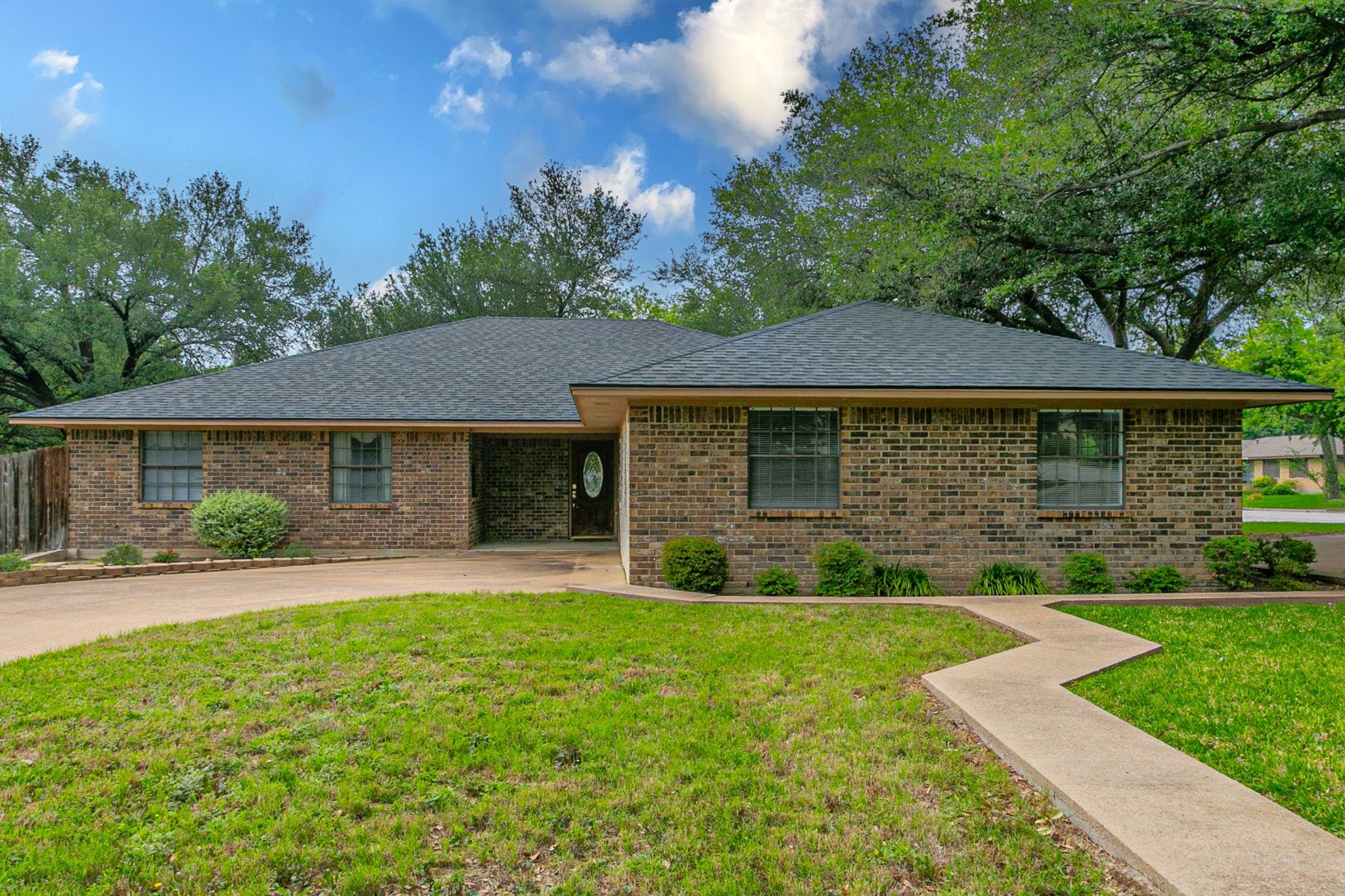 Single Family Residence
