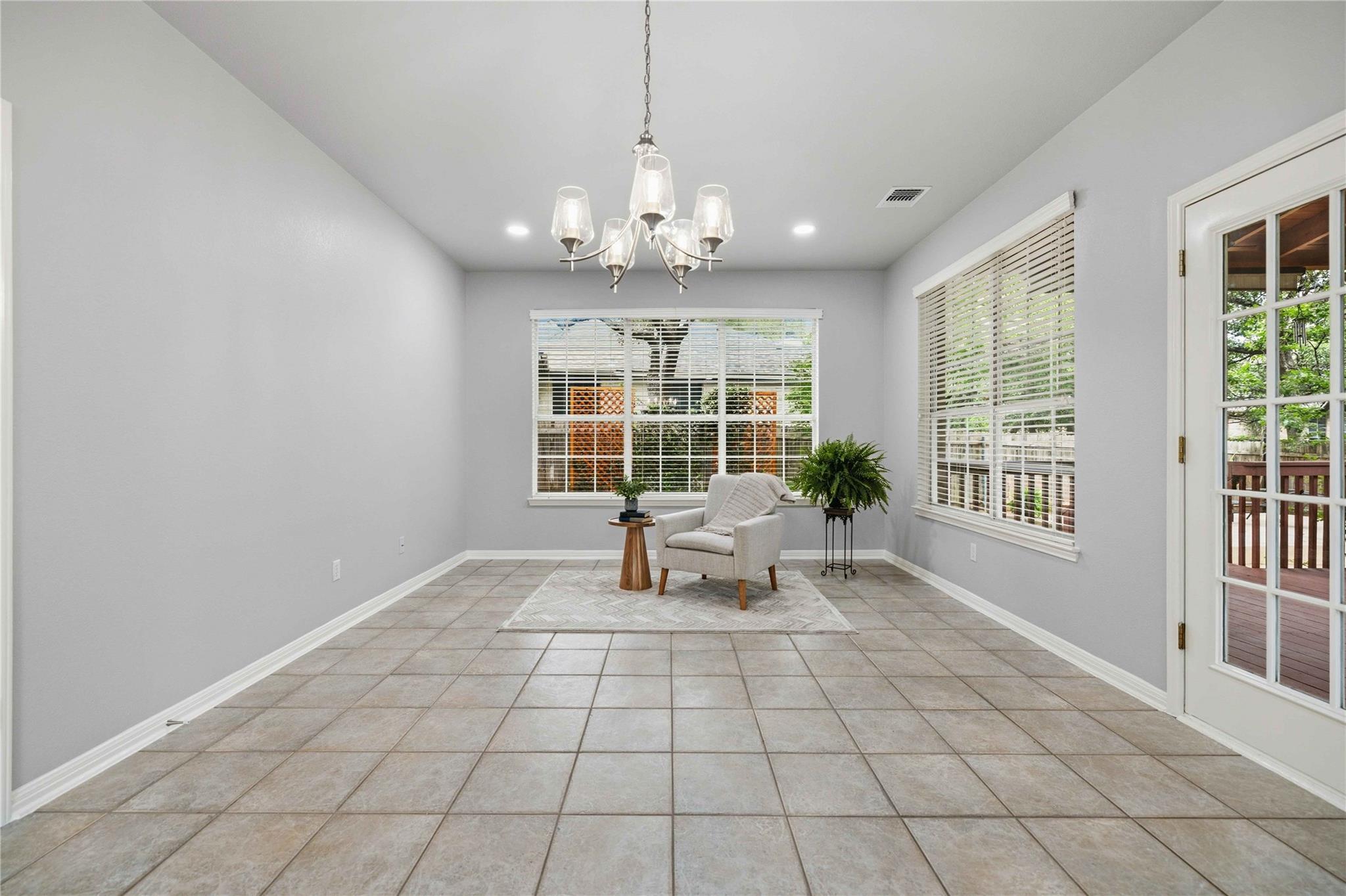 Single Family Residence