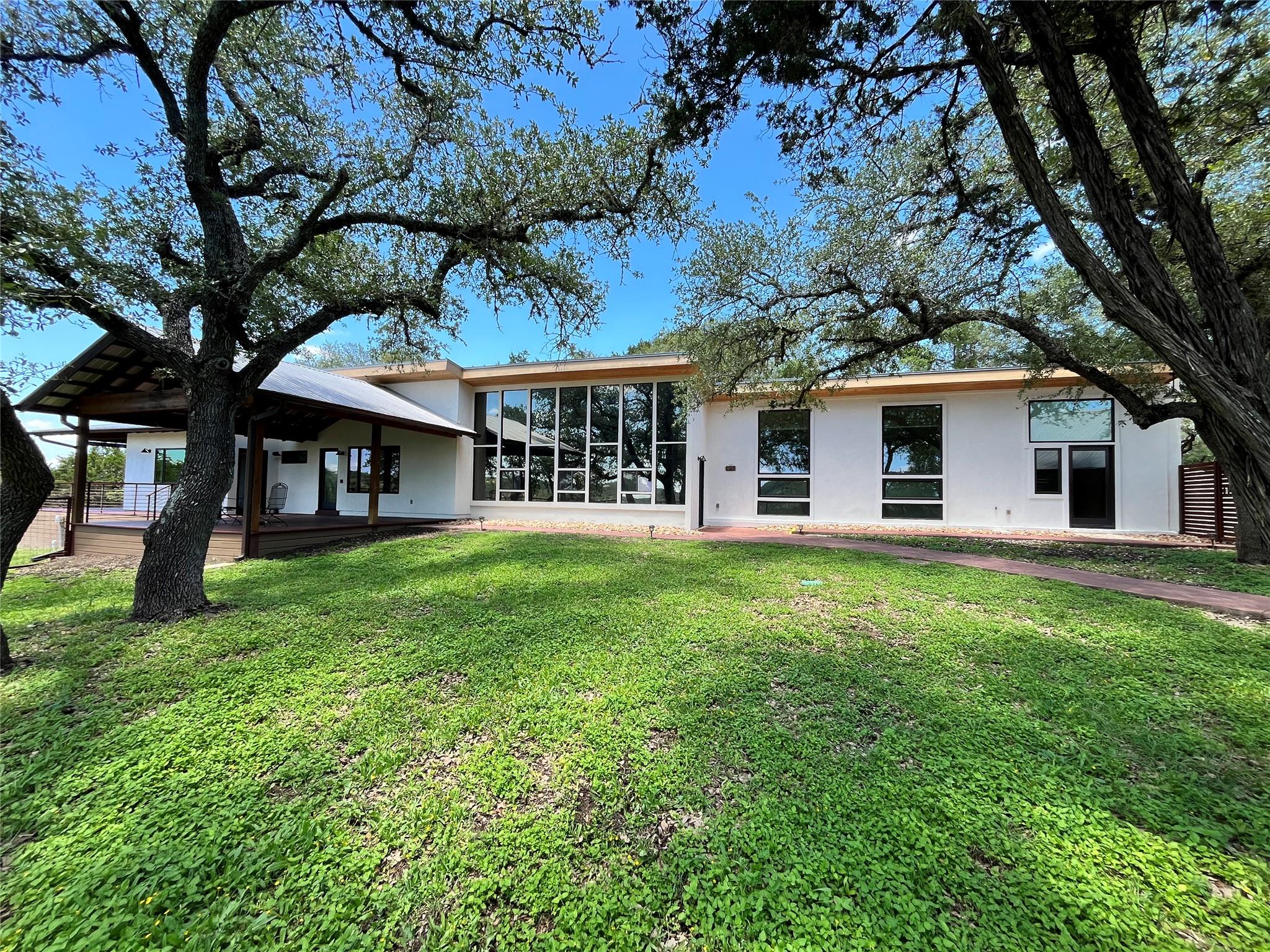 Single Family Residence