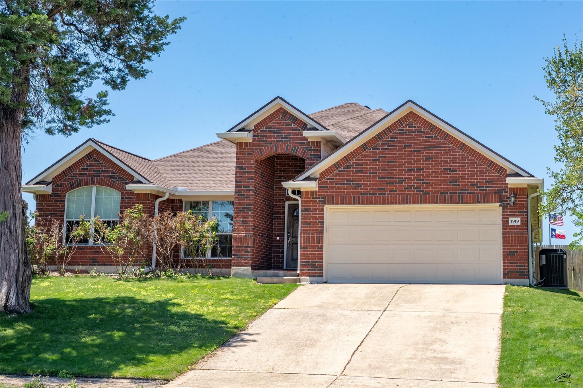 Single Family Residence