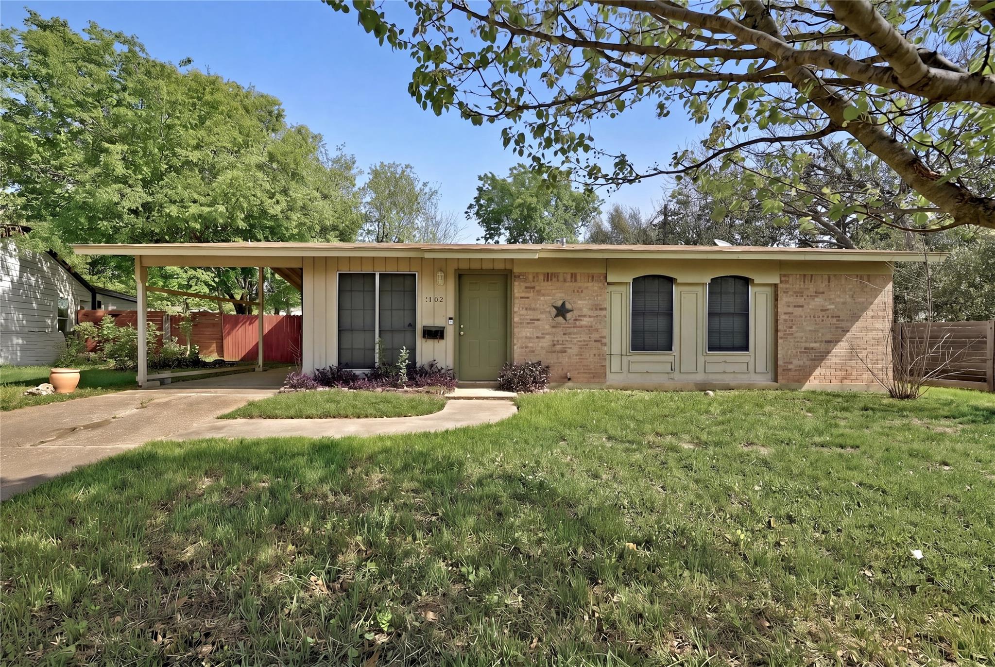Single Family Residence