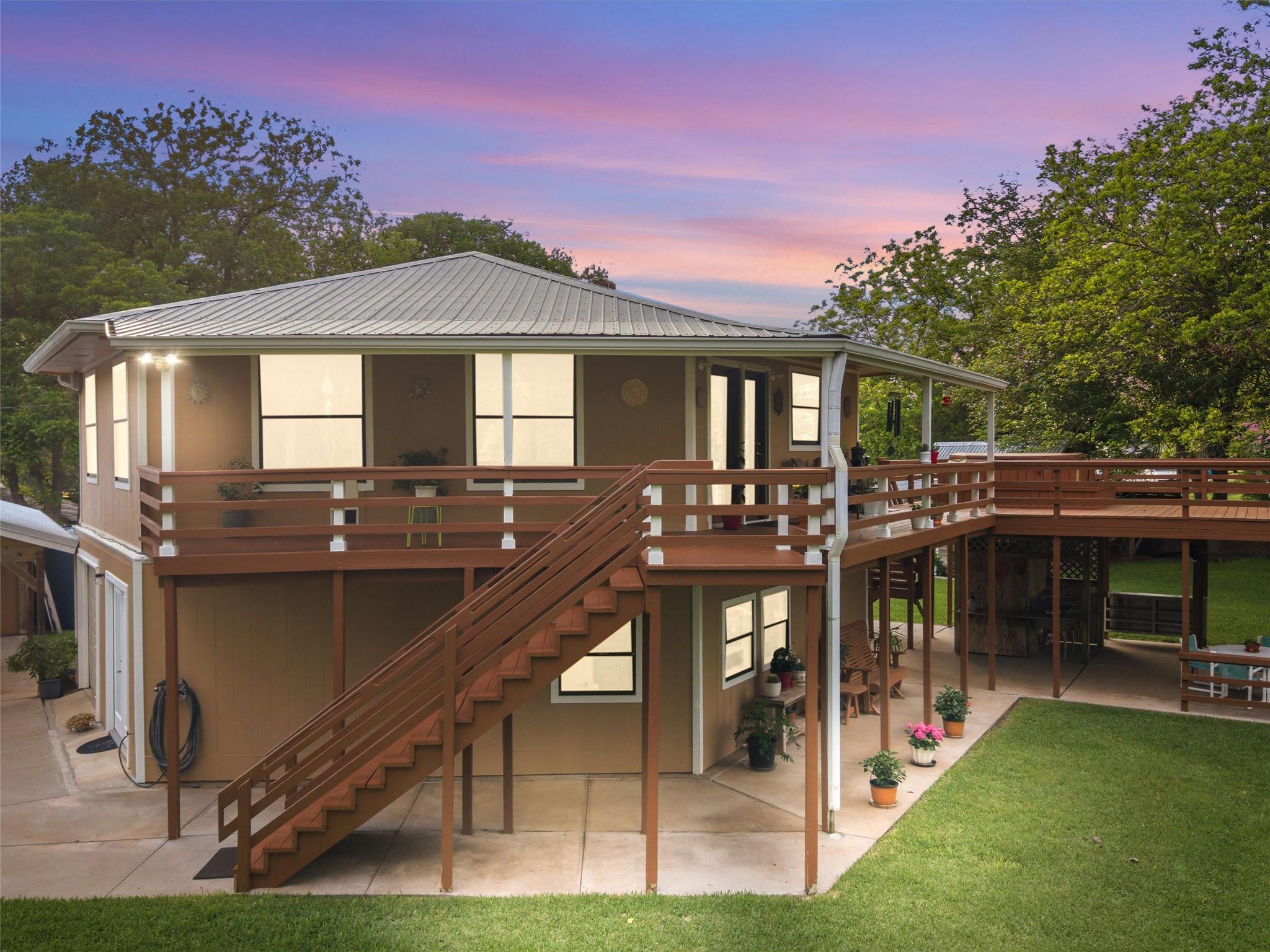 Single Family Residence