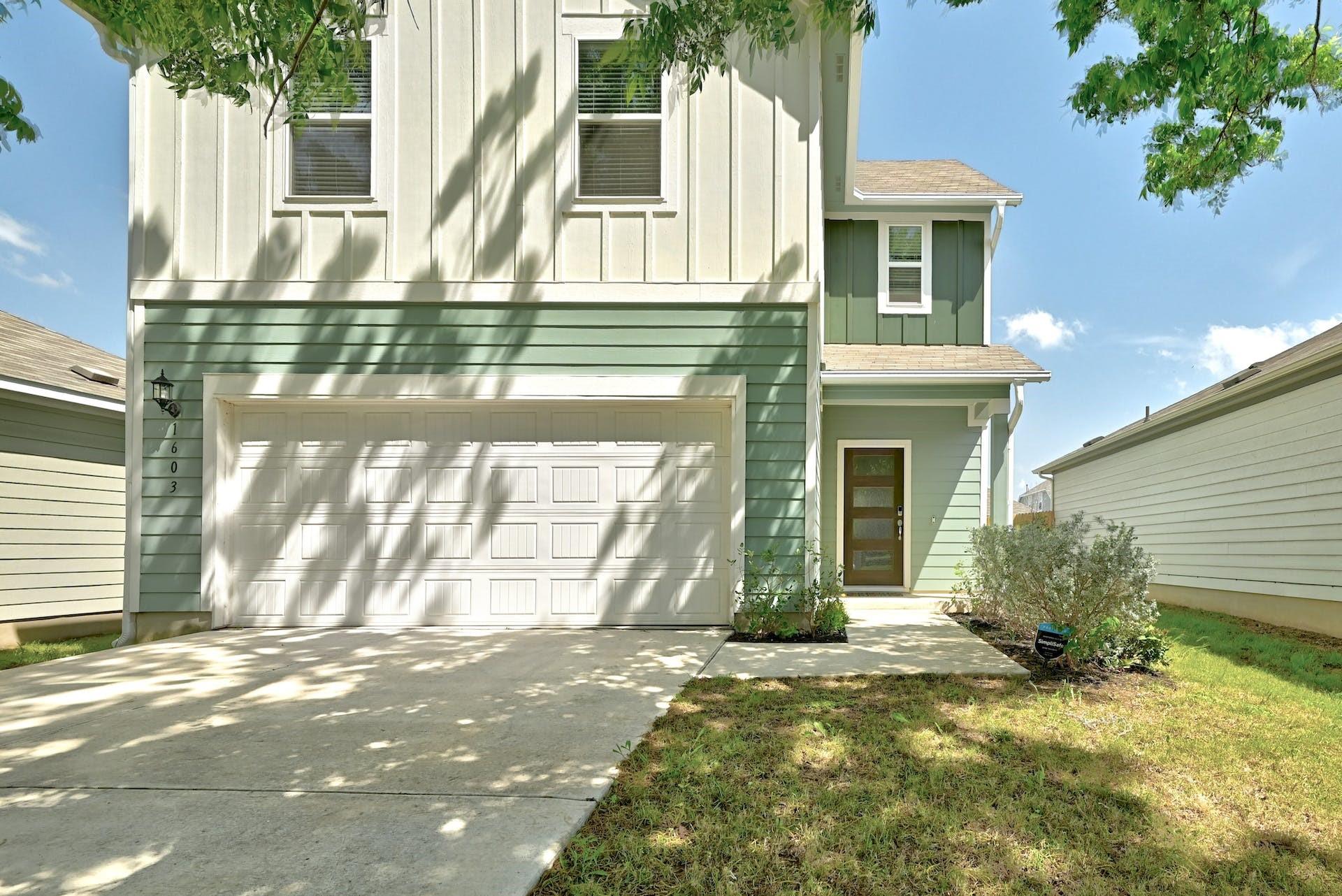 Single Family Residence