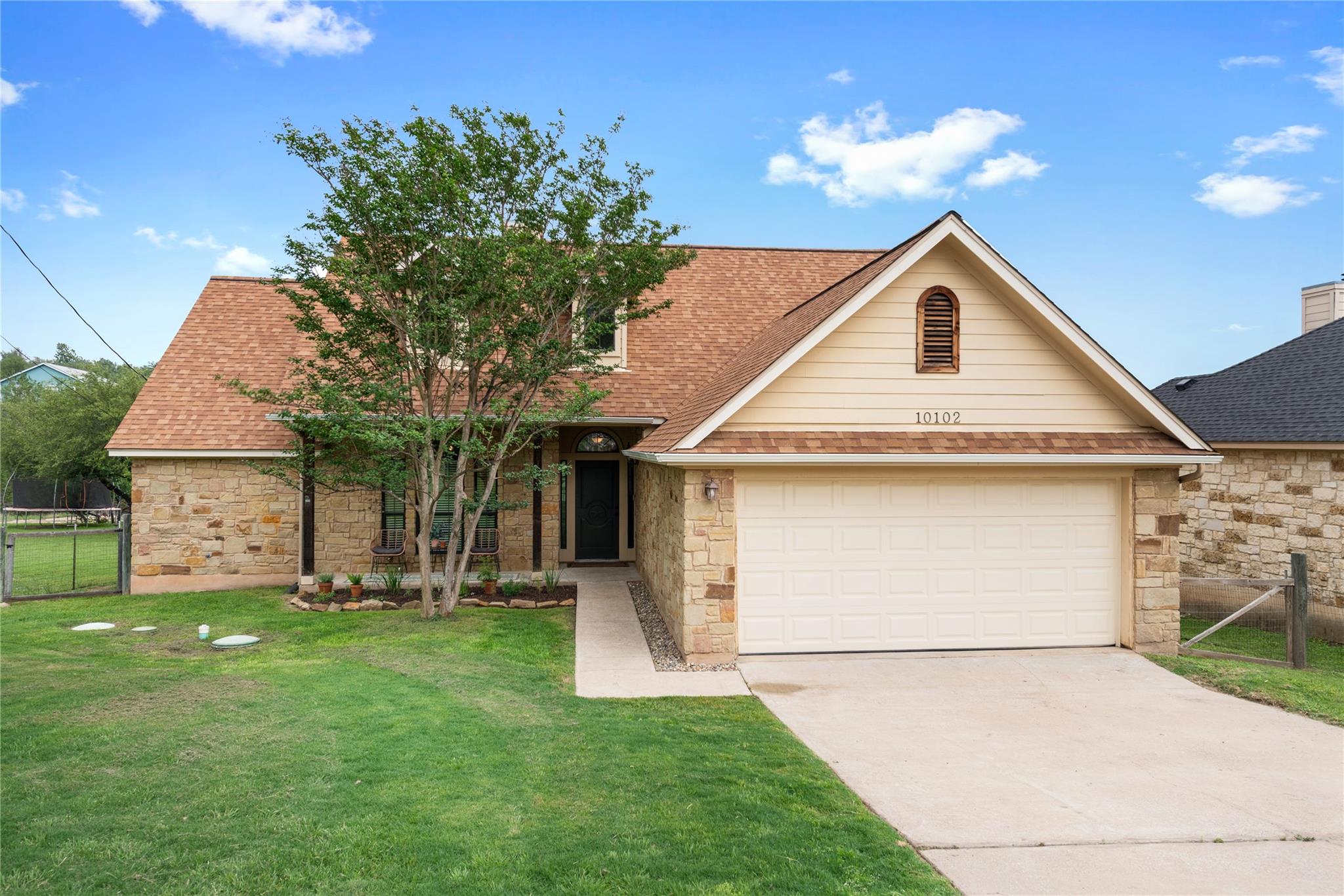 Single Family Residence