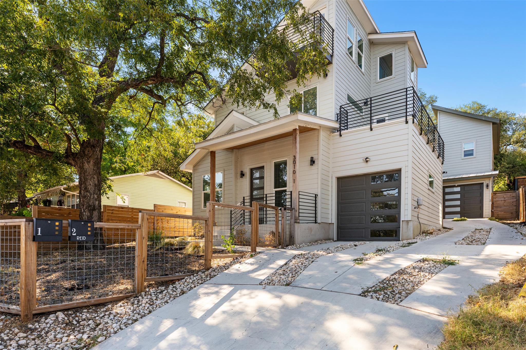 Single Family Residence