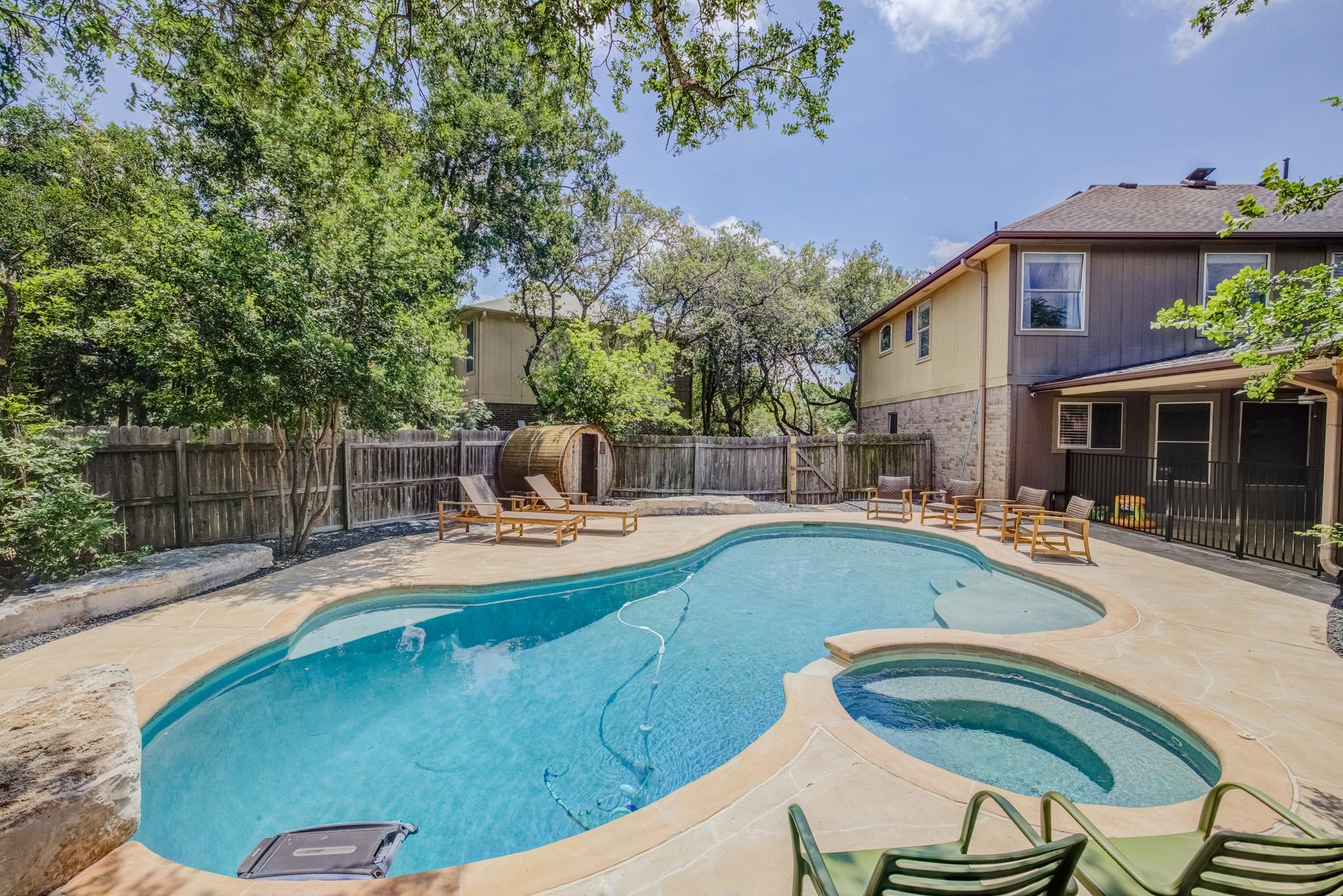 Single Family Residence
