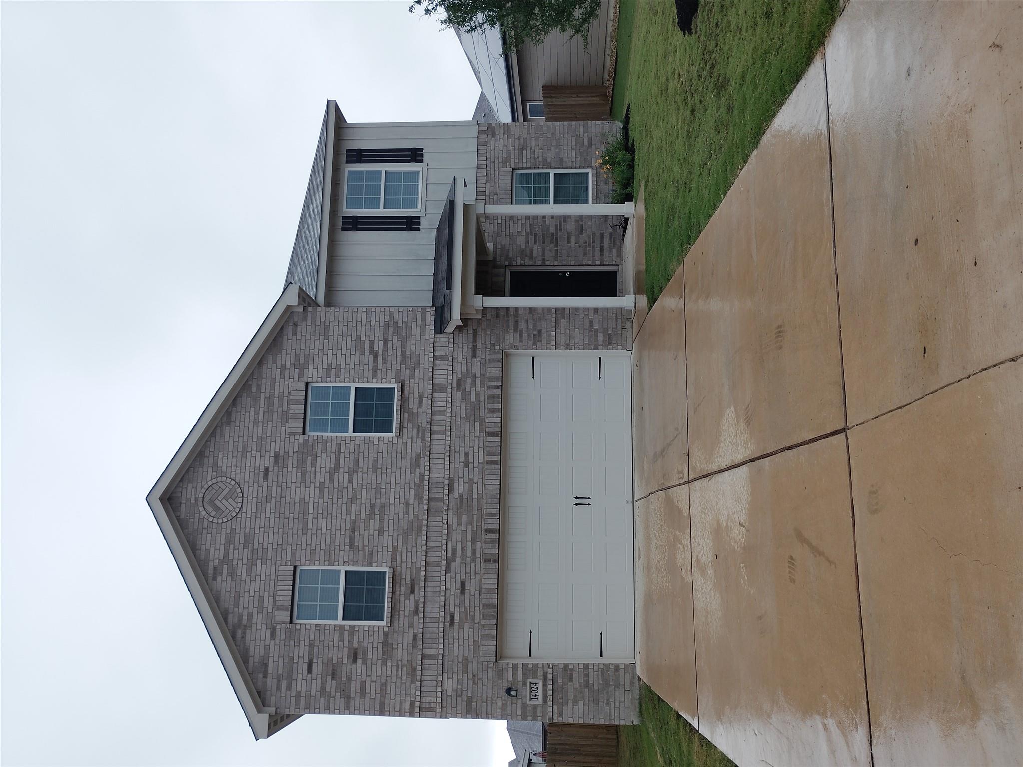 Single Family Residence