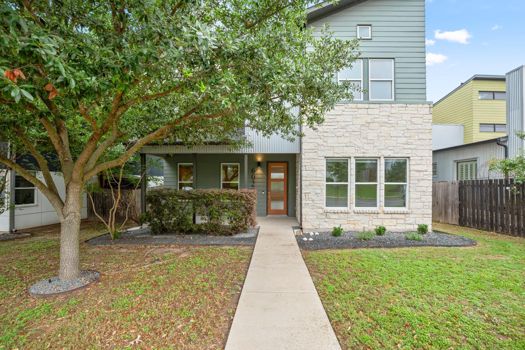 Single Family Residence