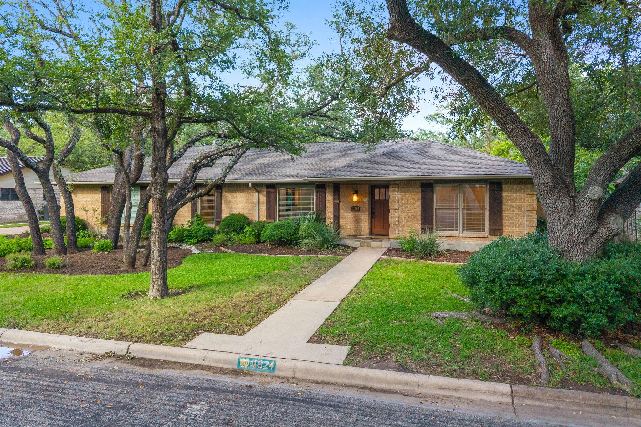 Single Family Residence