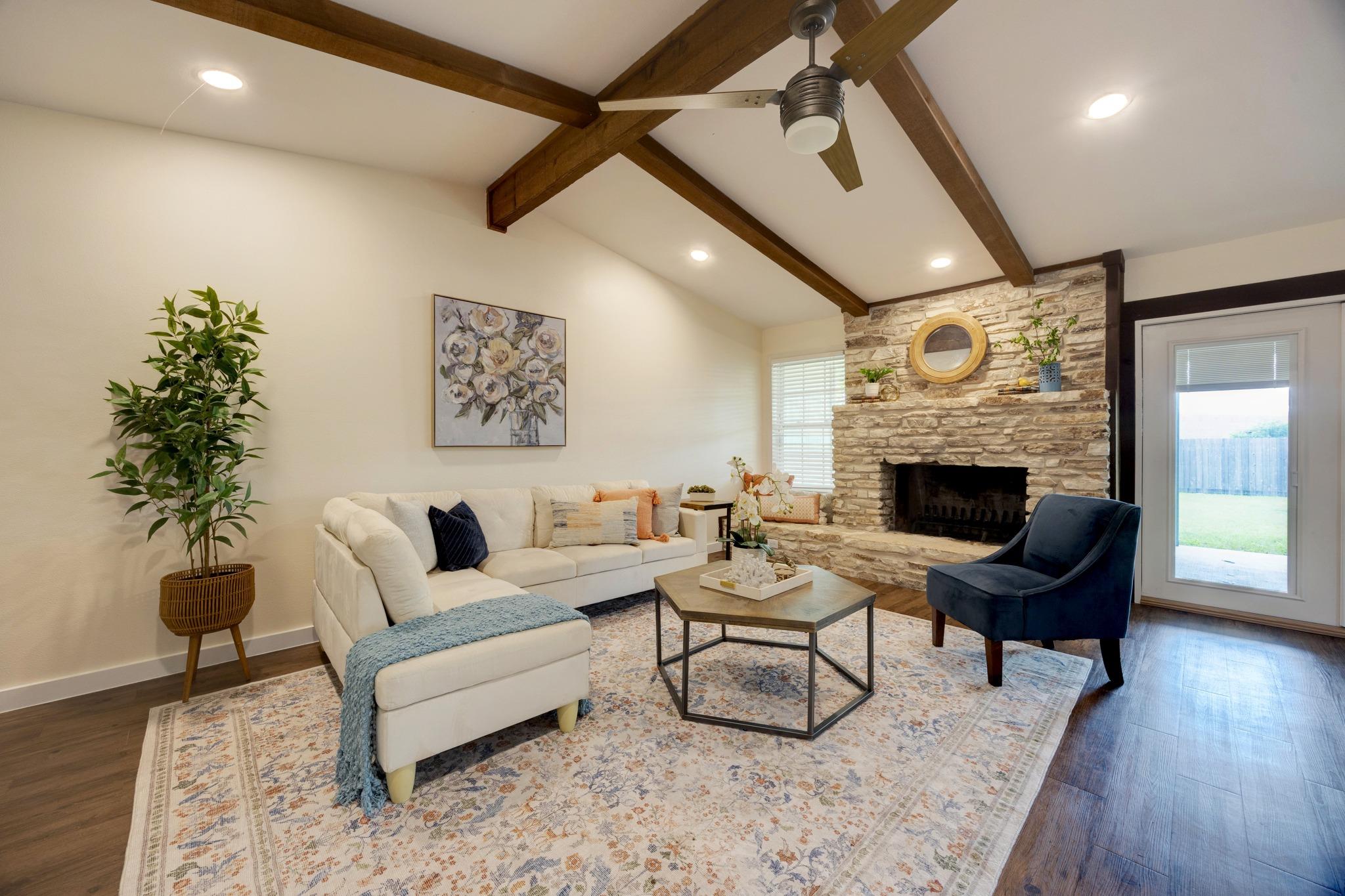 Single Family Residence