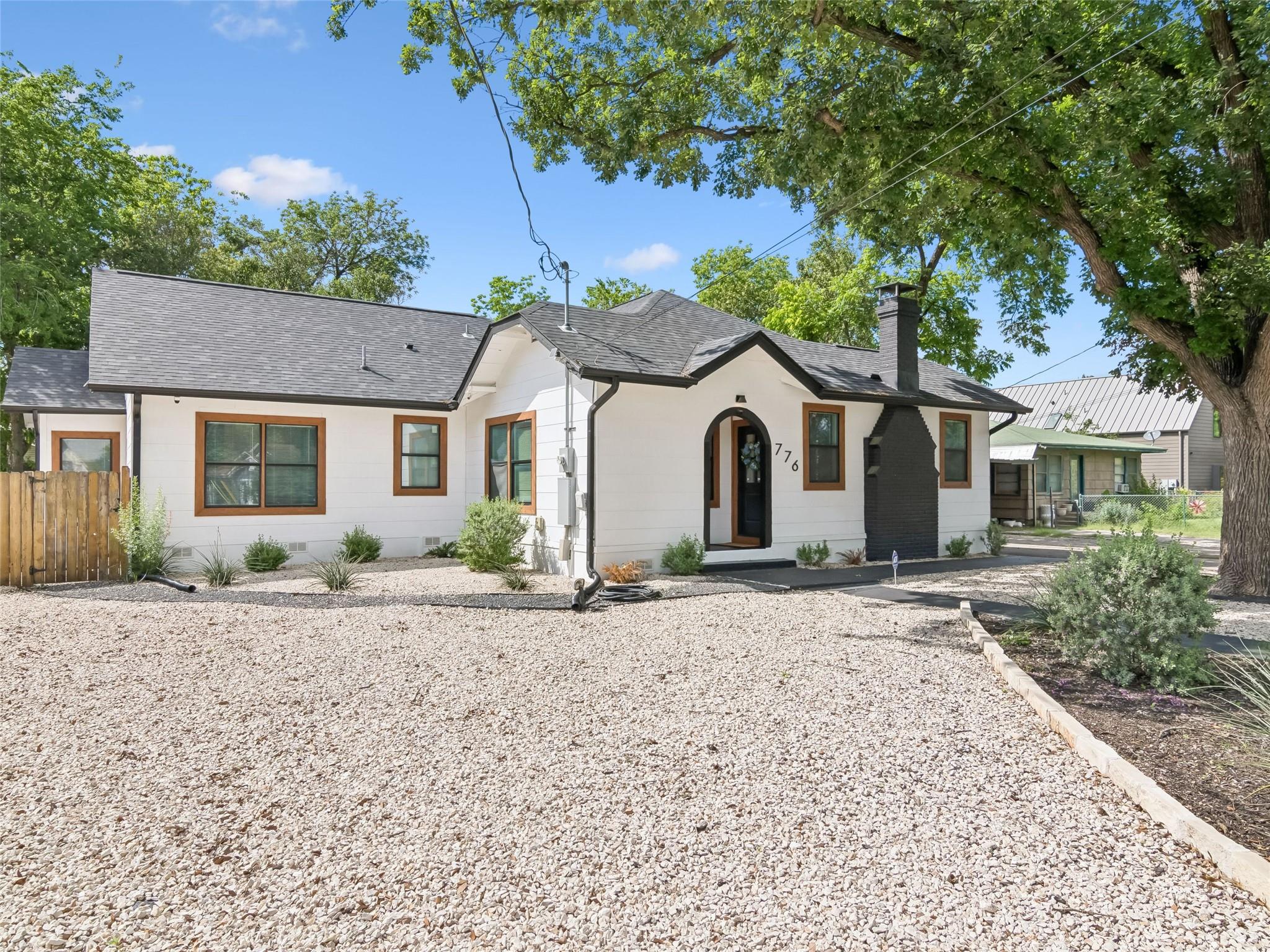 Single Family Residence