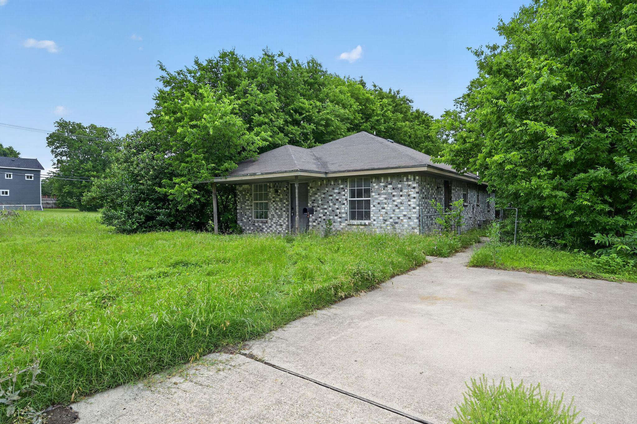 Single Family Residence