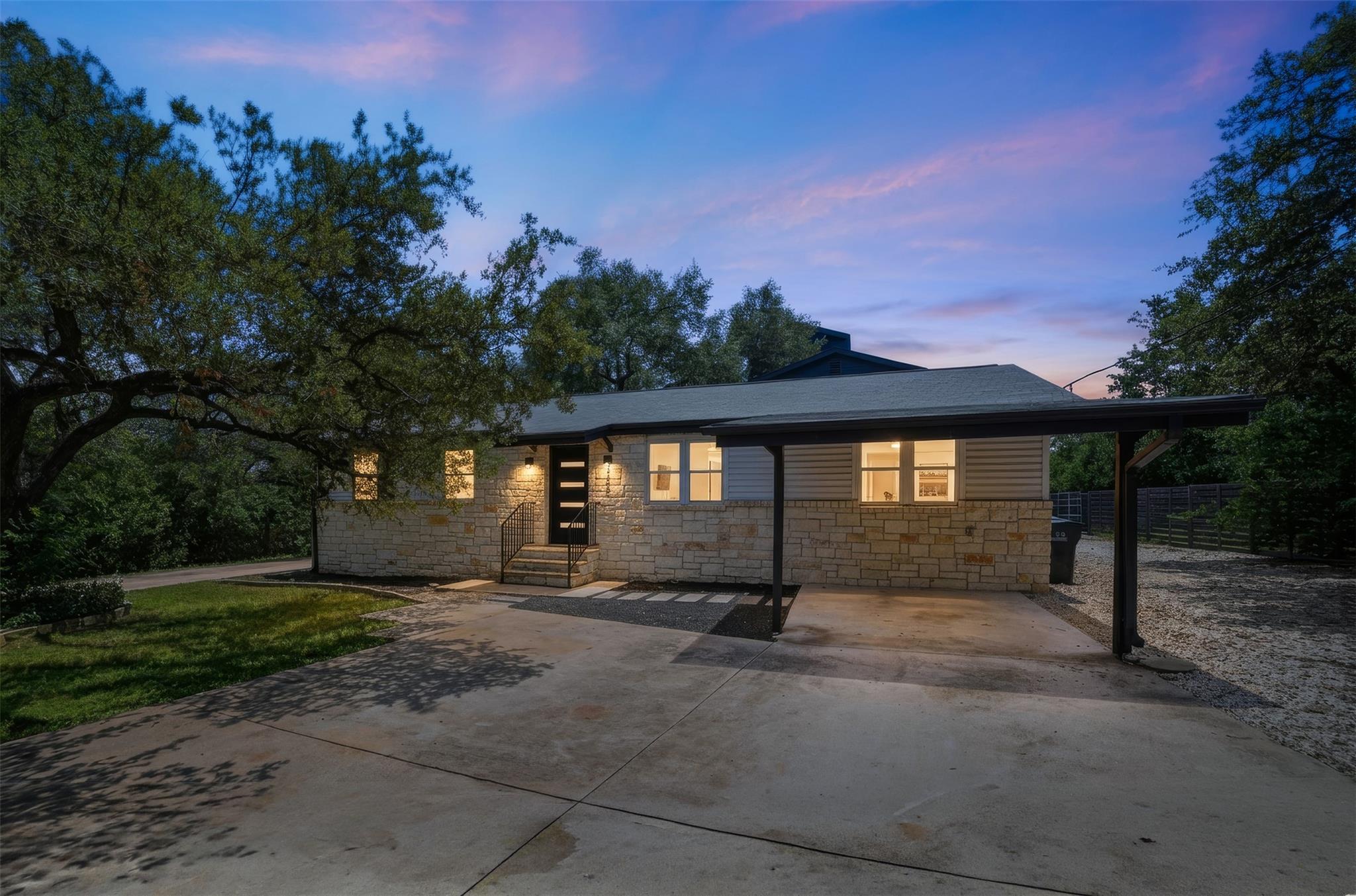 Single Family Residence