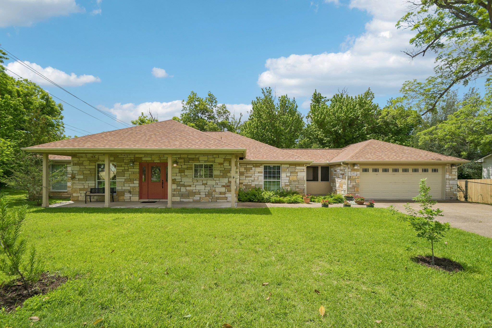 Single Family Residence