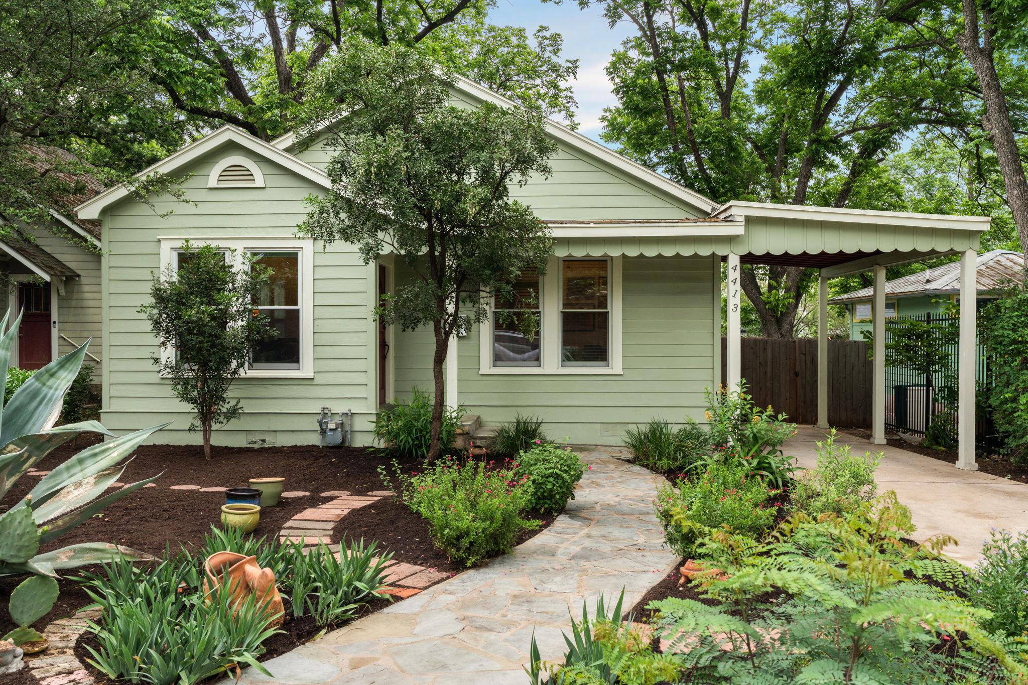 Single Family Residence