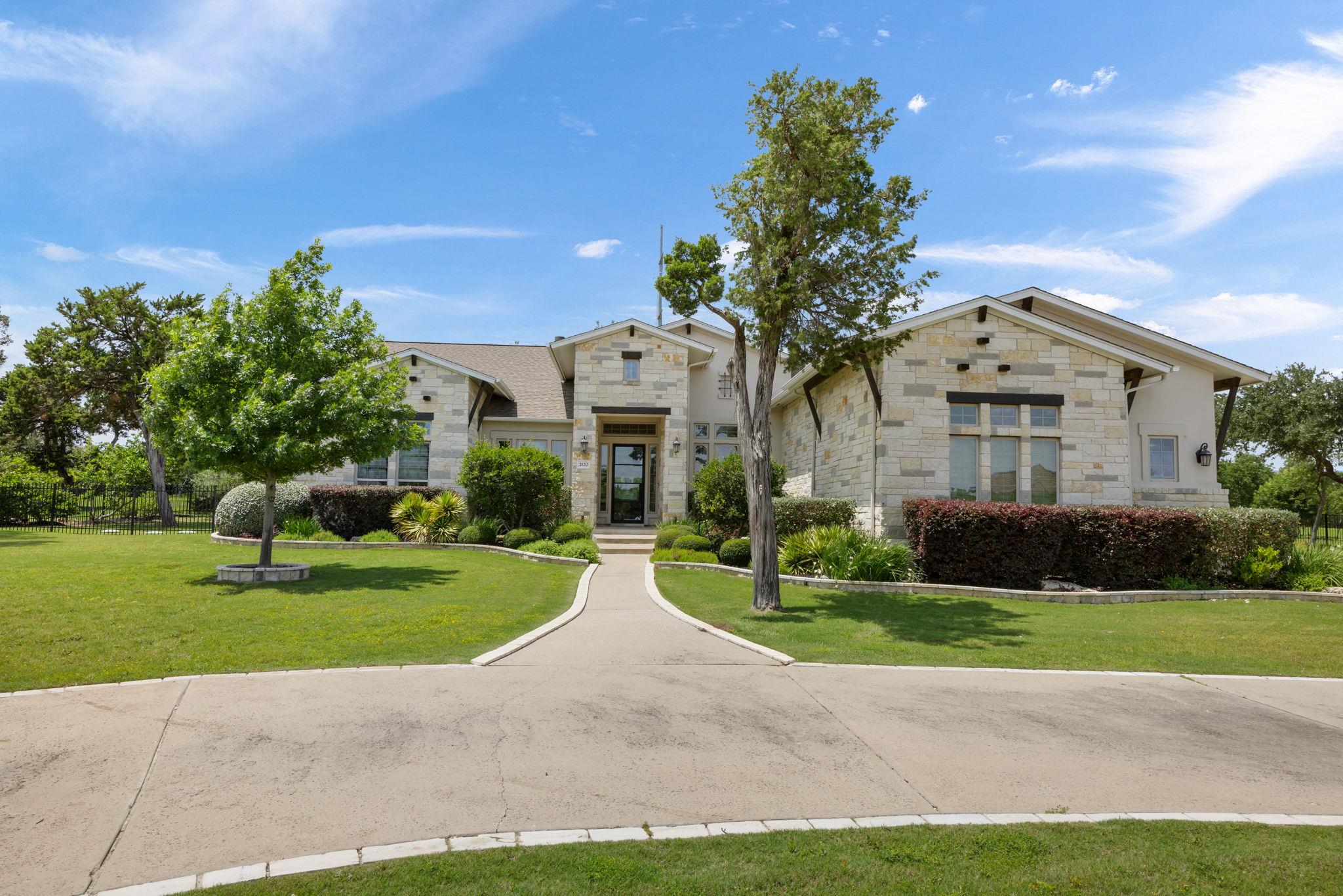 Single Family Residence