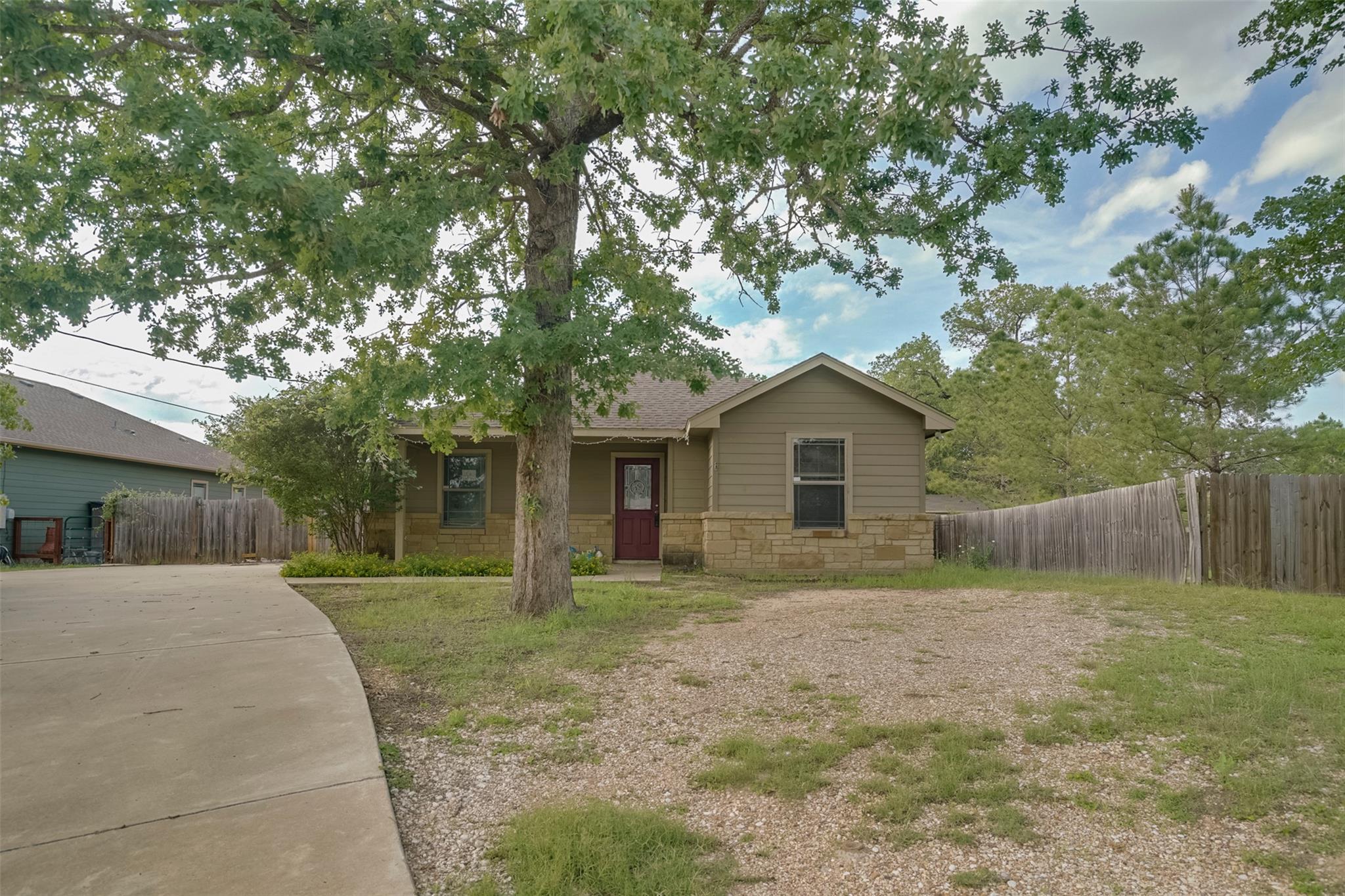 Single Family Residence