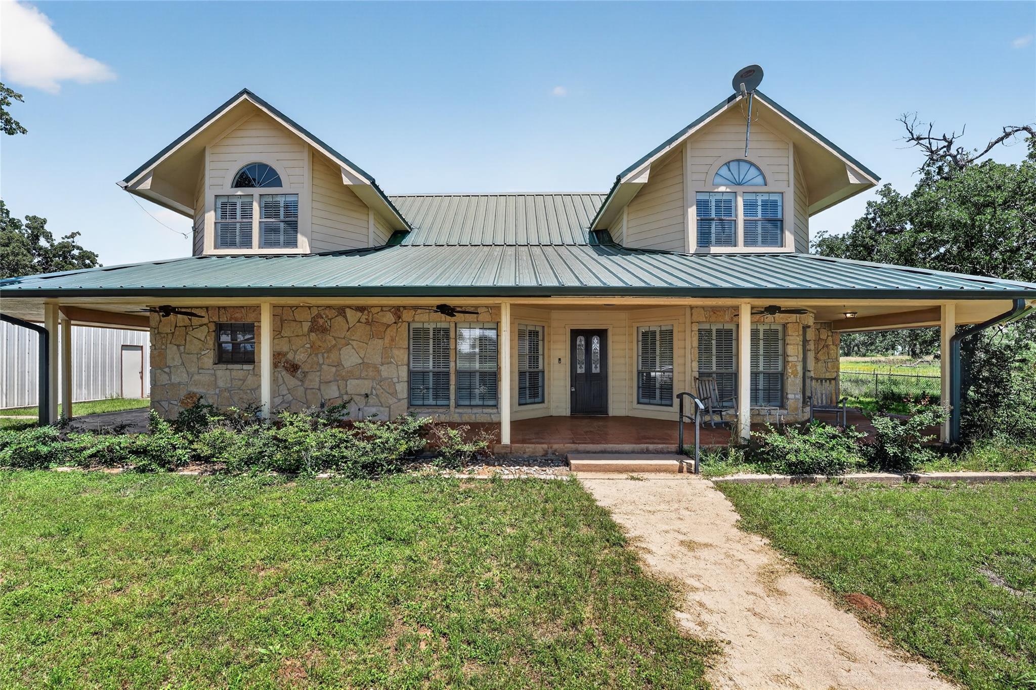 Single Family Residence