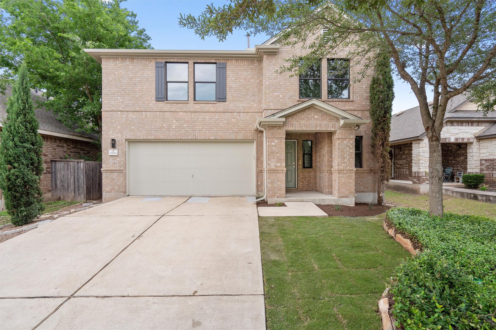 Single Family Residence