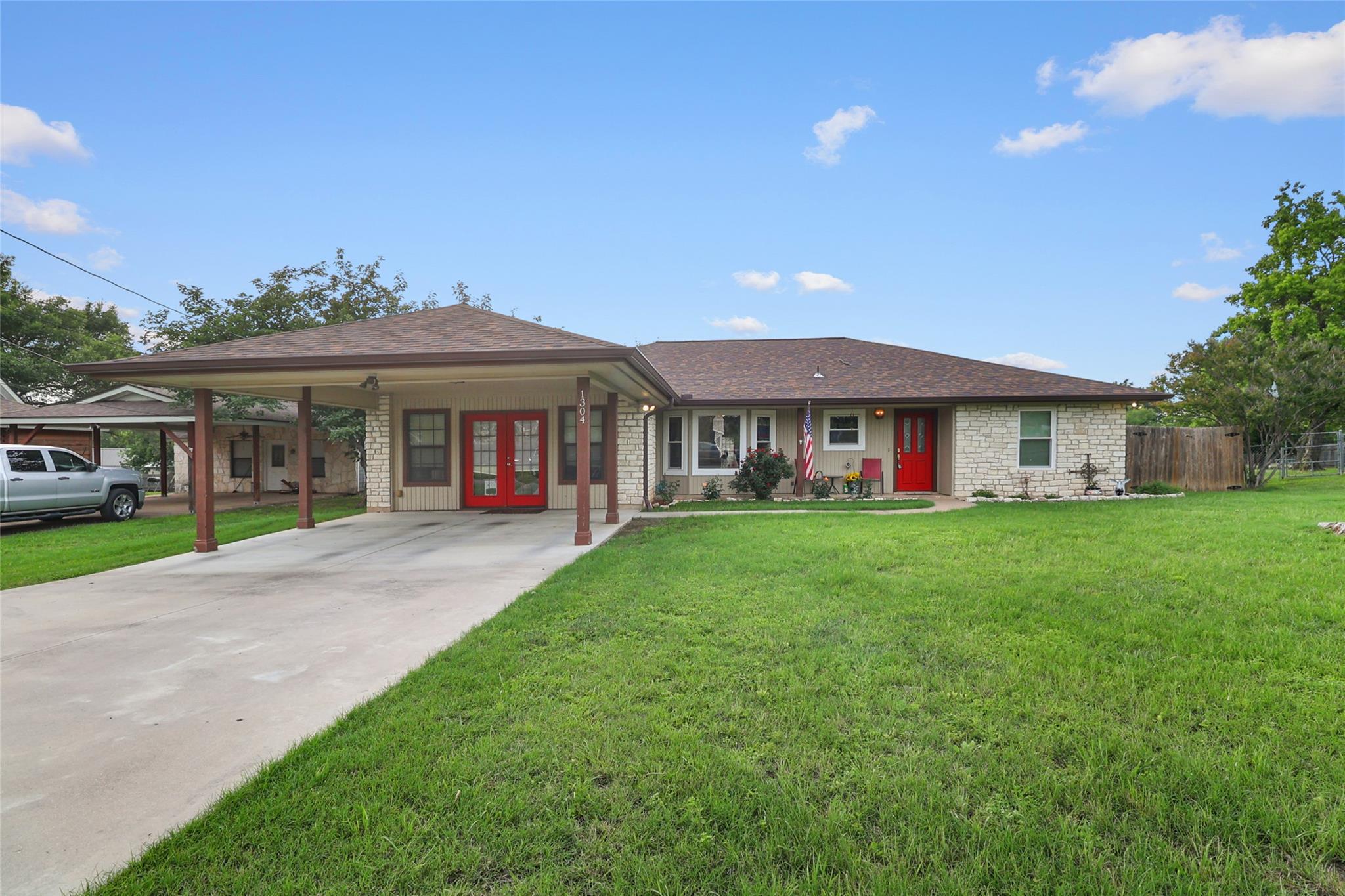 Single Family Residence