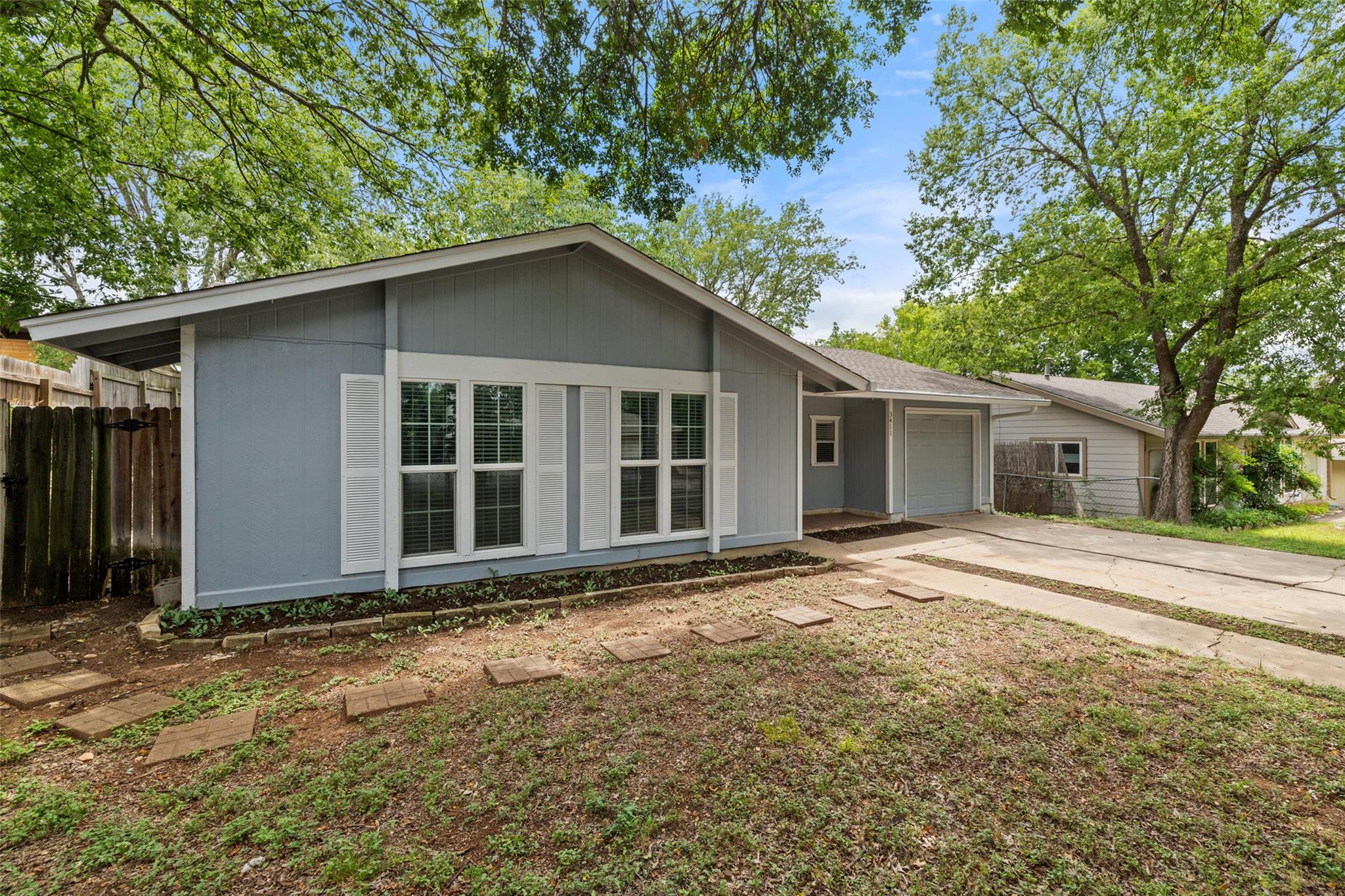 Single Family Residence
