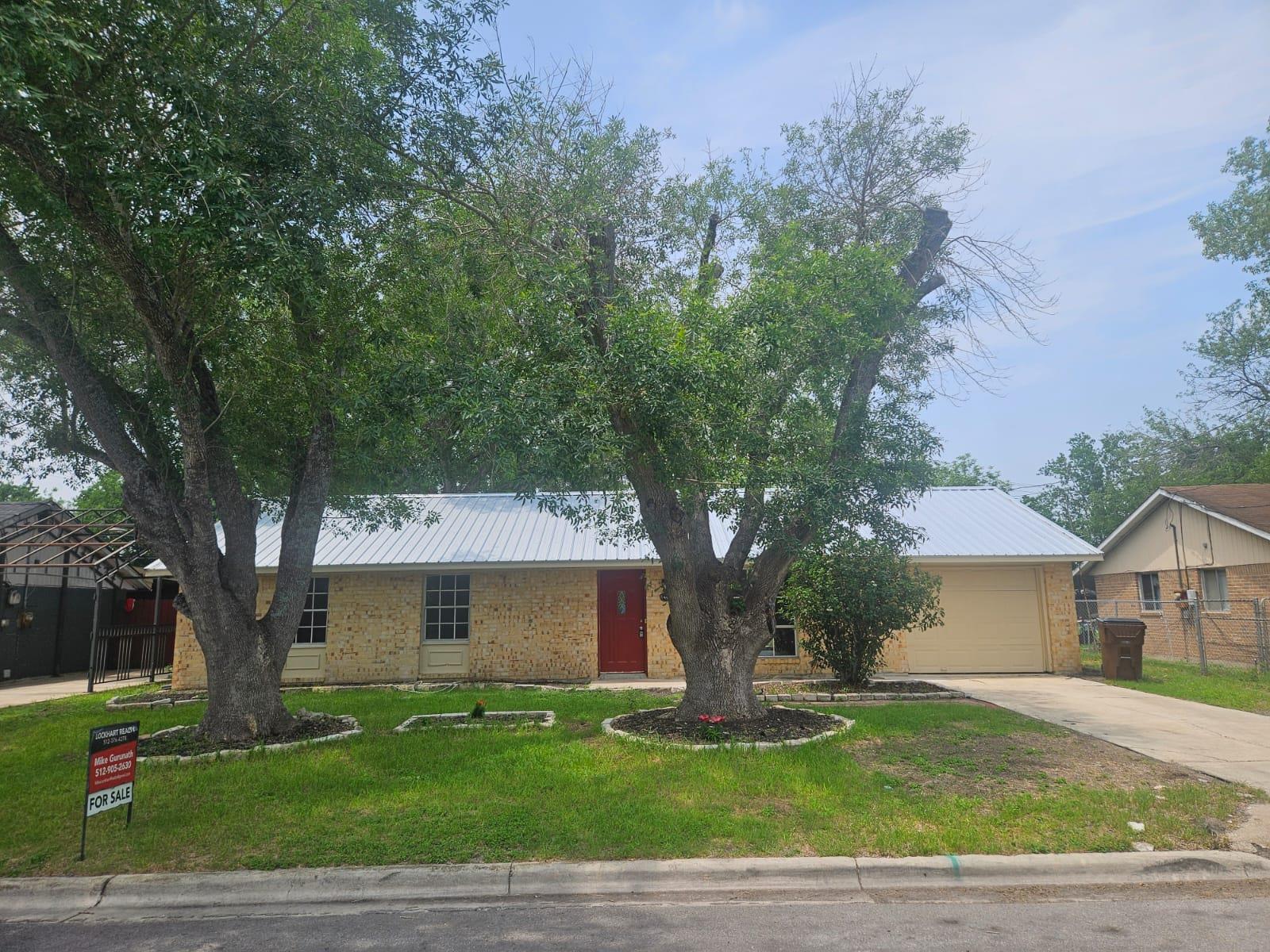 1401 Trinity