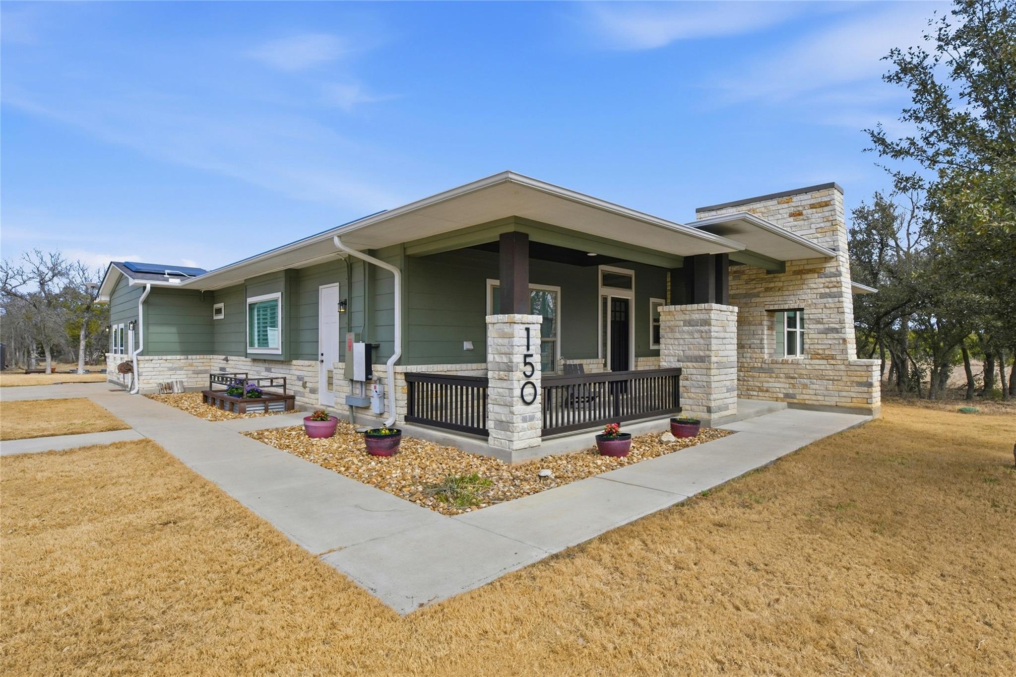 Single Family Residence