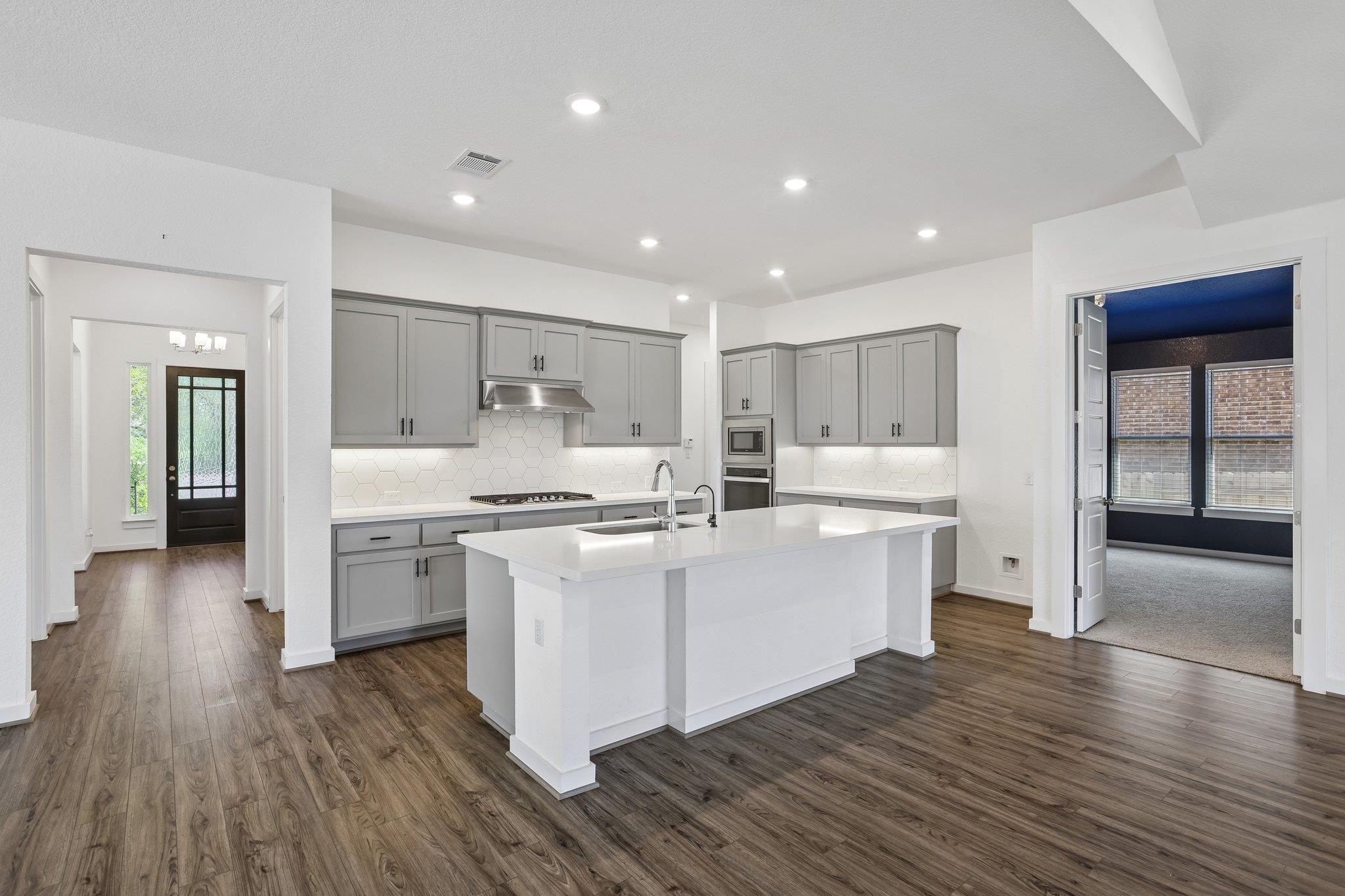 Single Family Residence