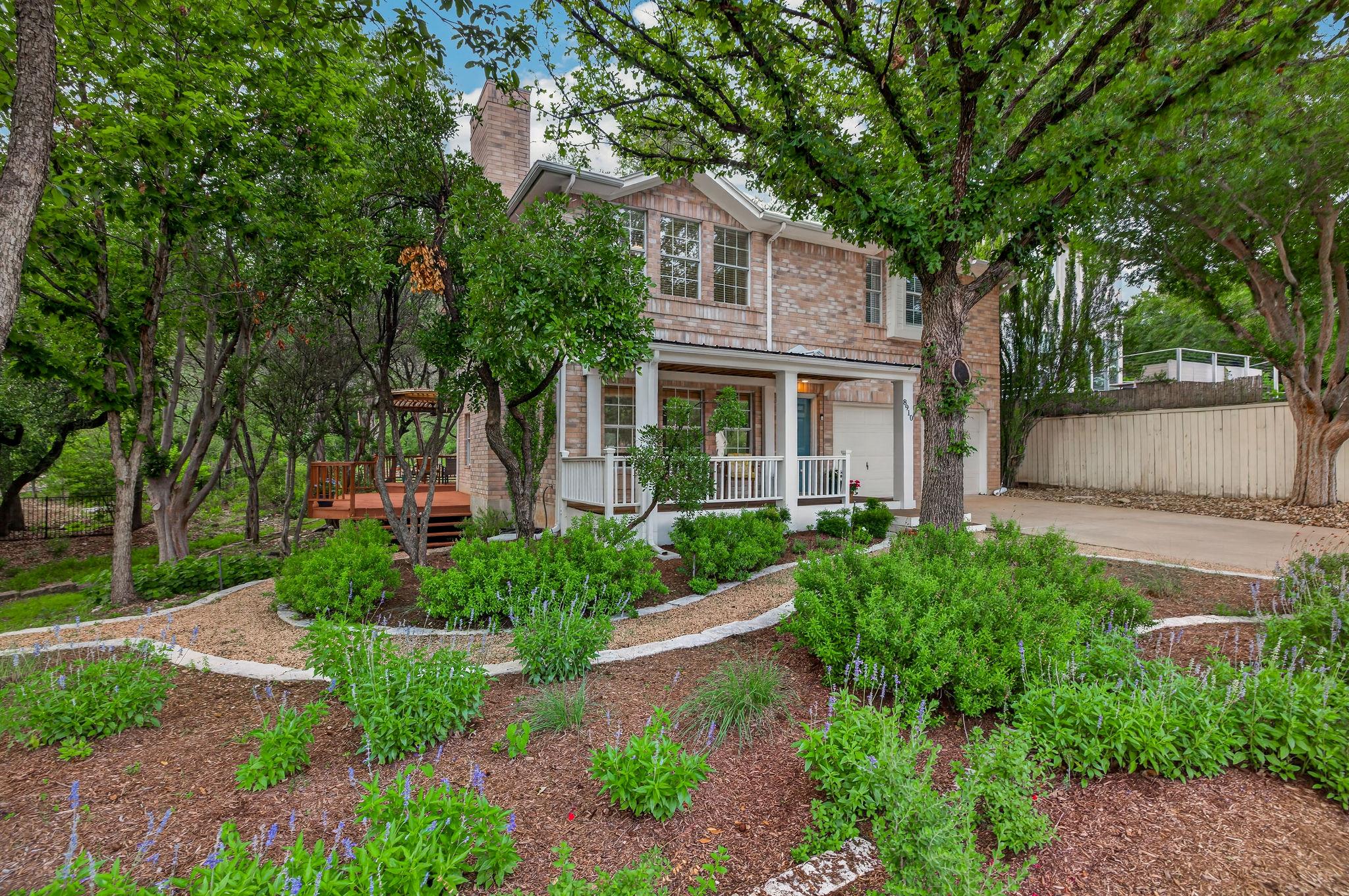 Single Family Residence