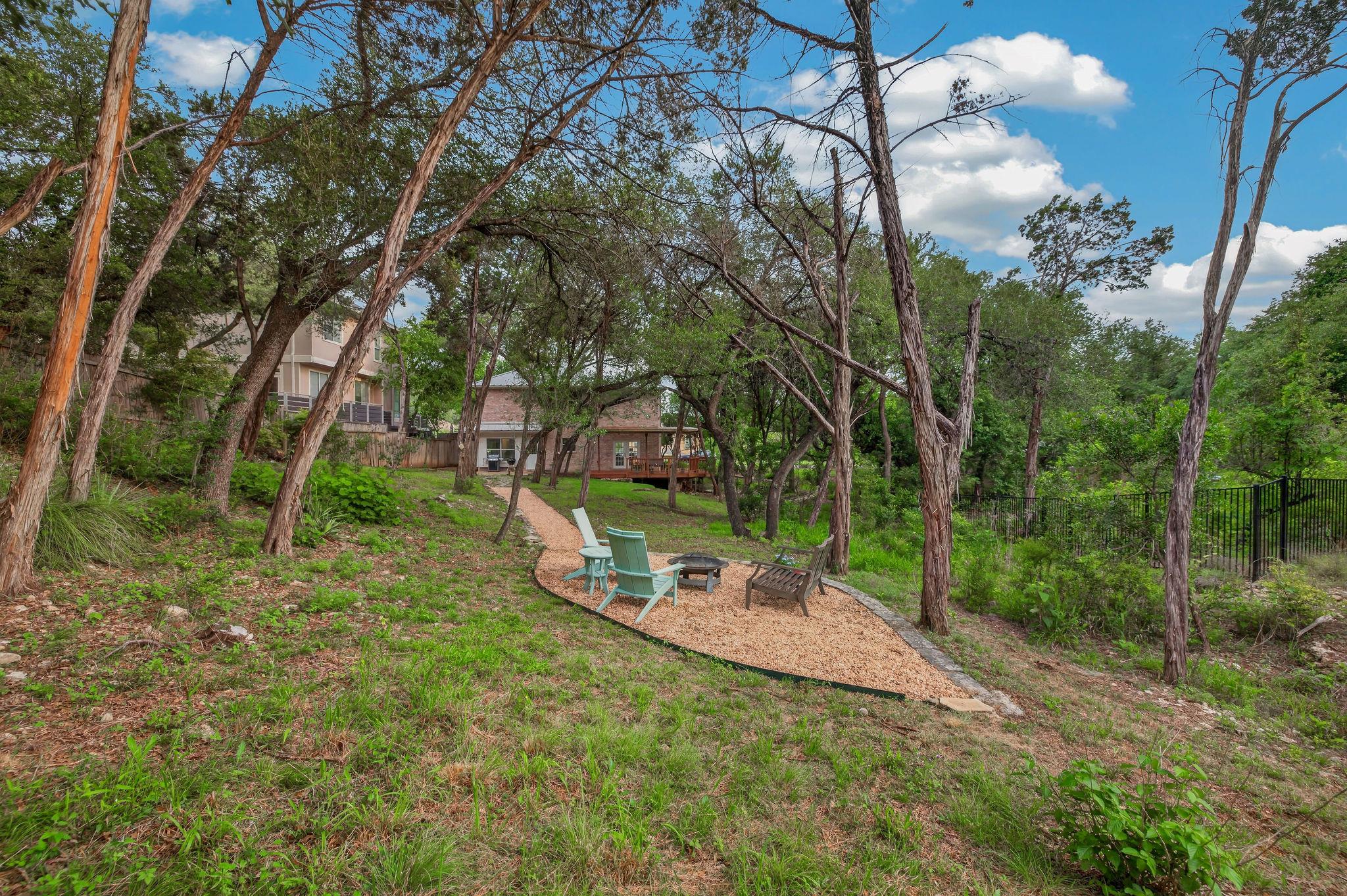 Photo 31
