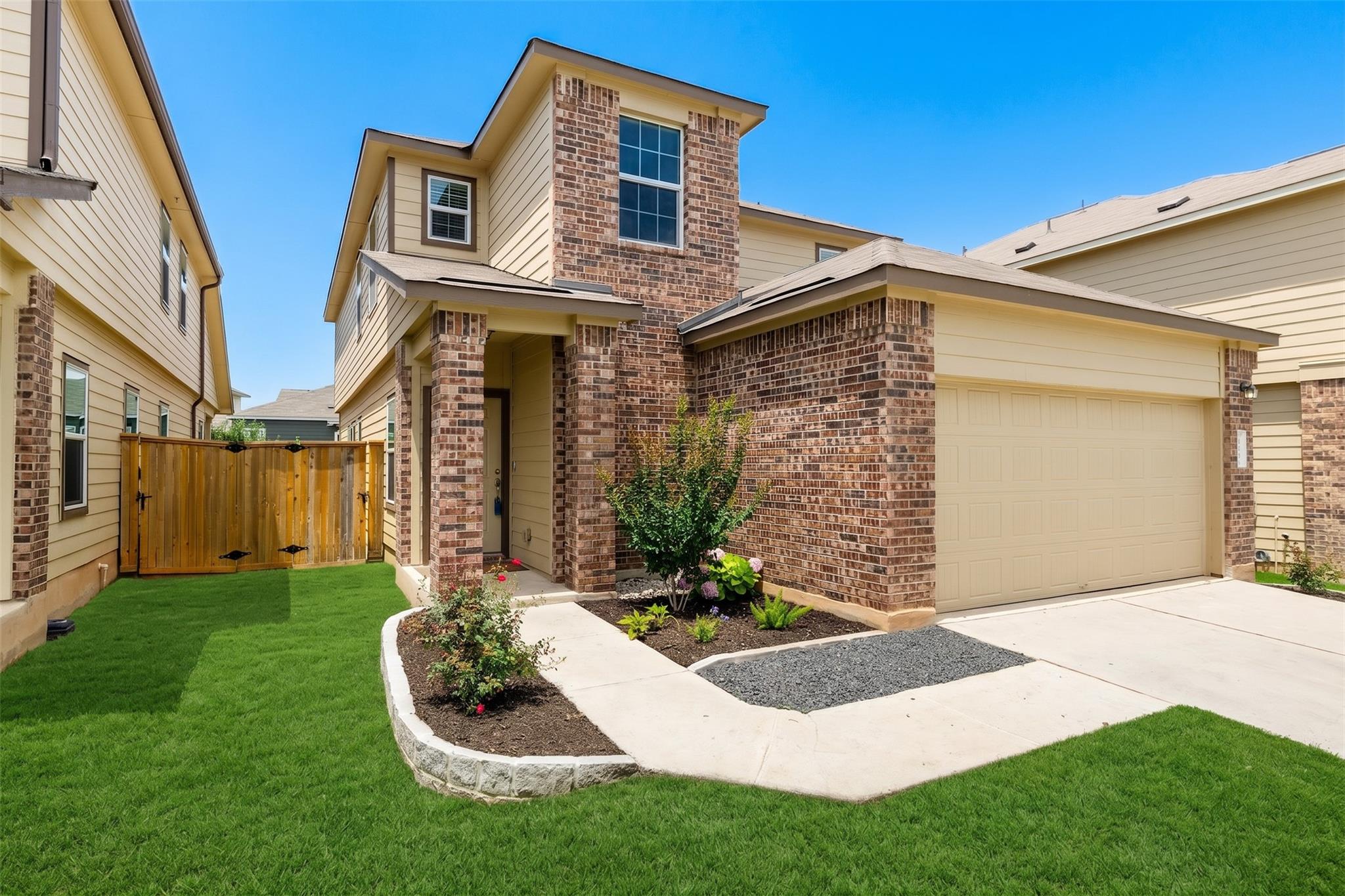 Single Family Residence