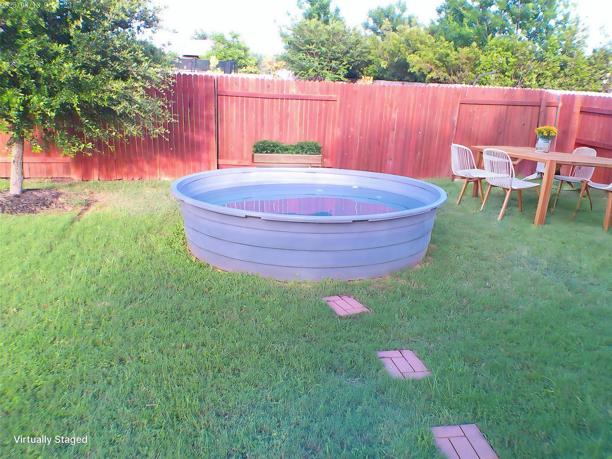 Photo 4