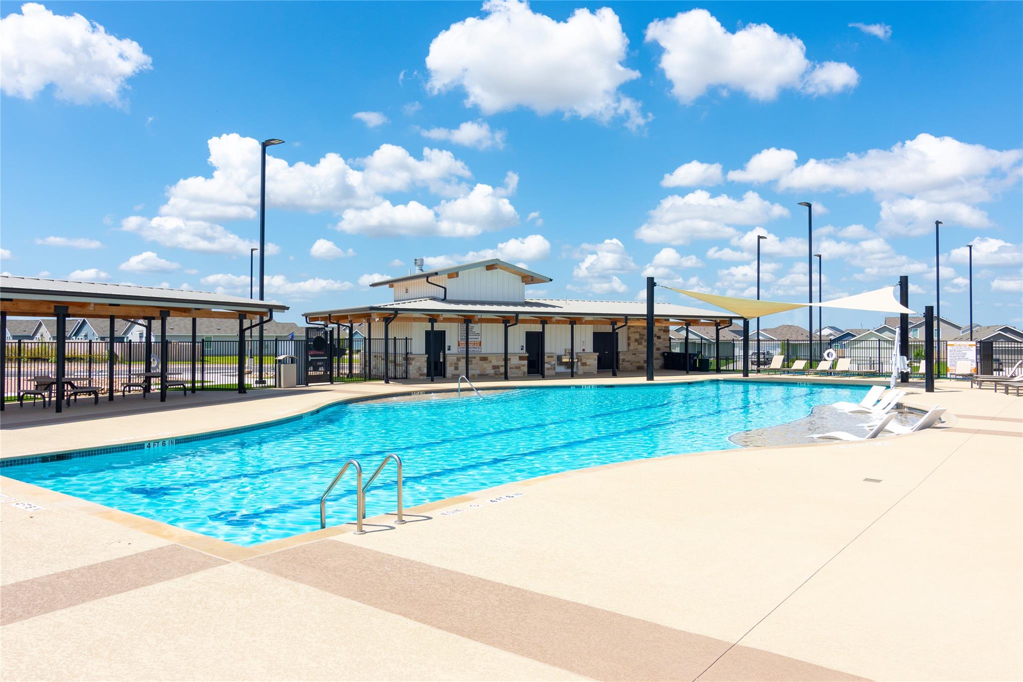 Photo 34
