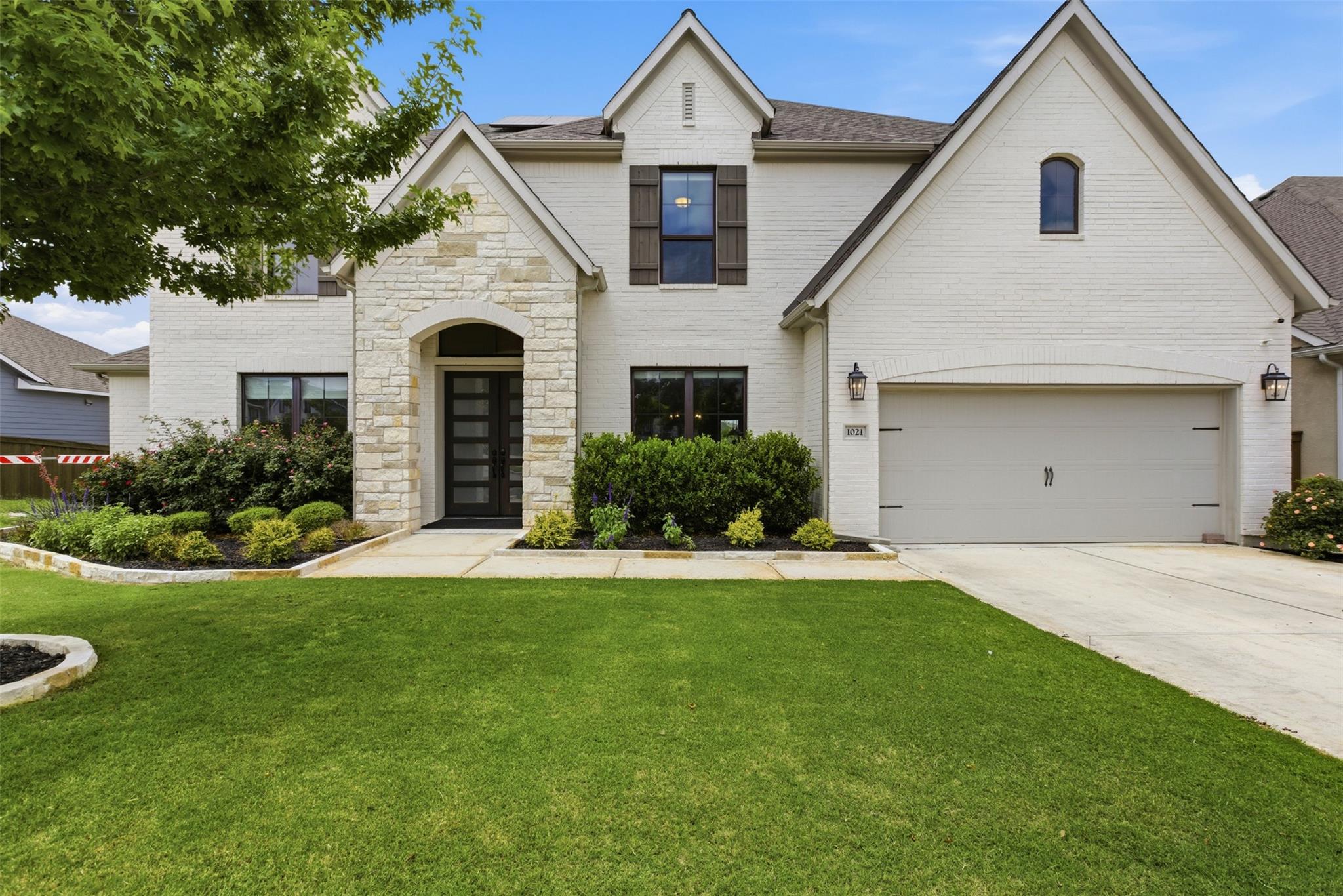 Single Family Residence