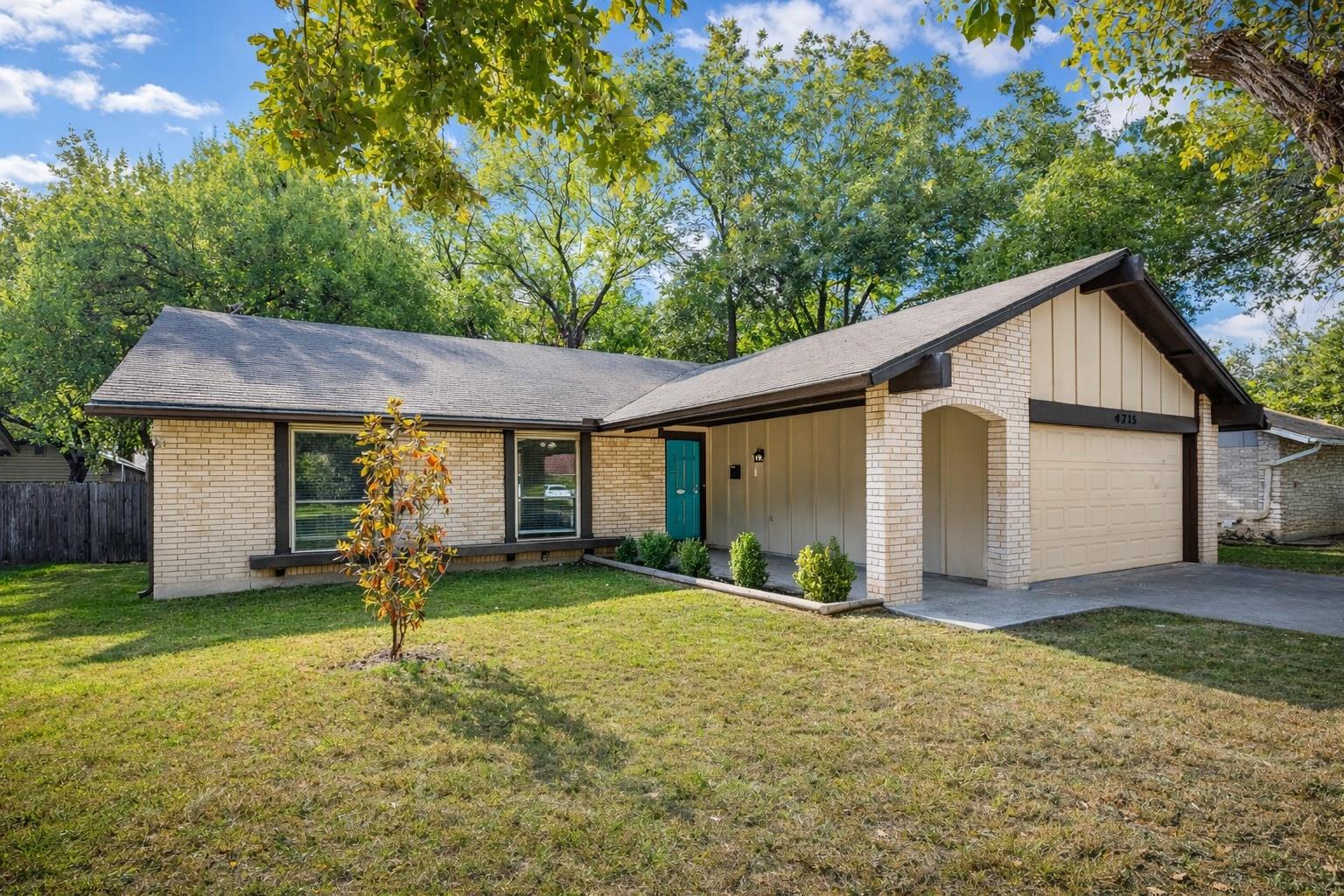 Single Family Residence