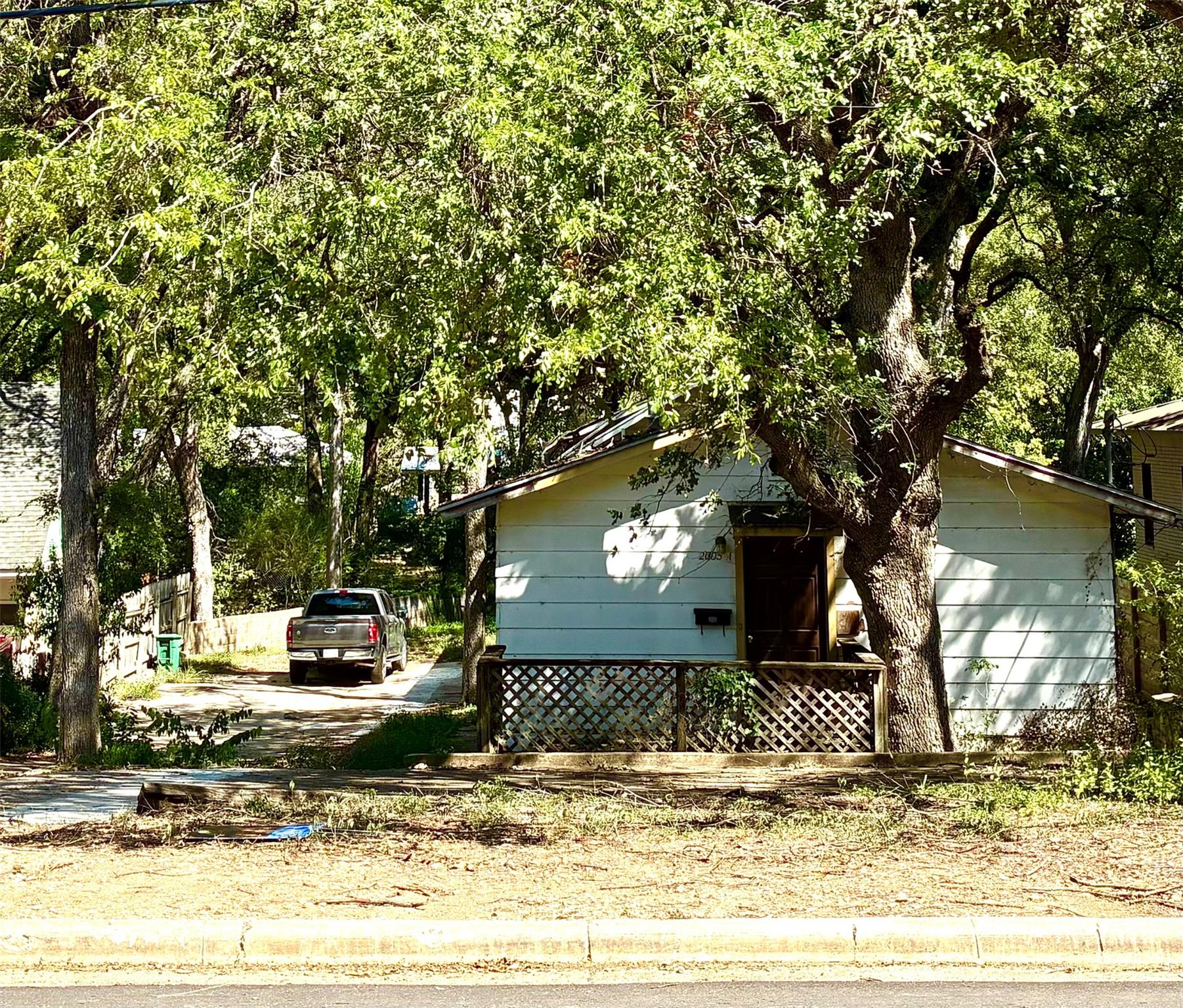 Single Family Residence