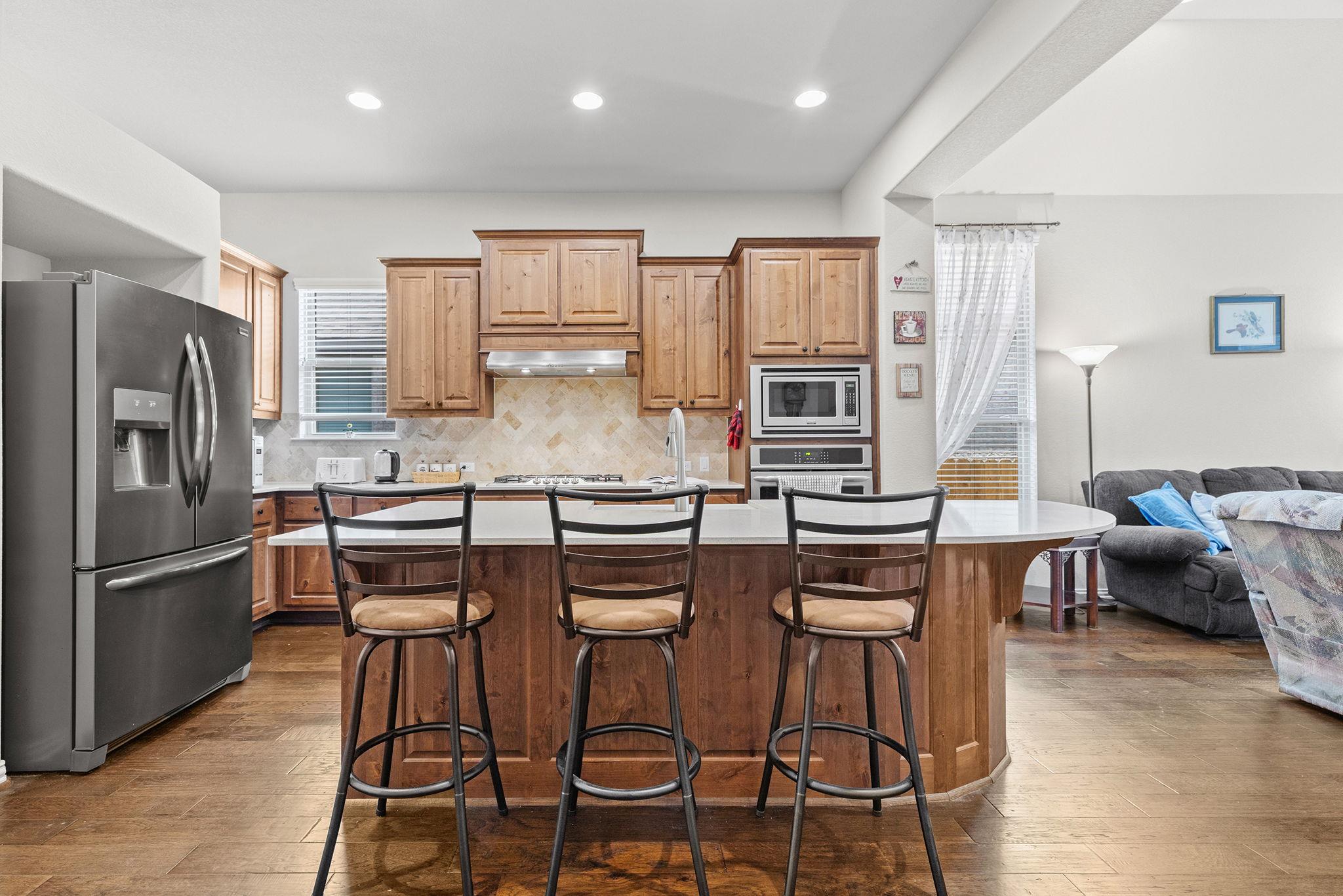 Photo 3