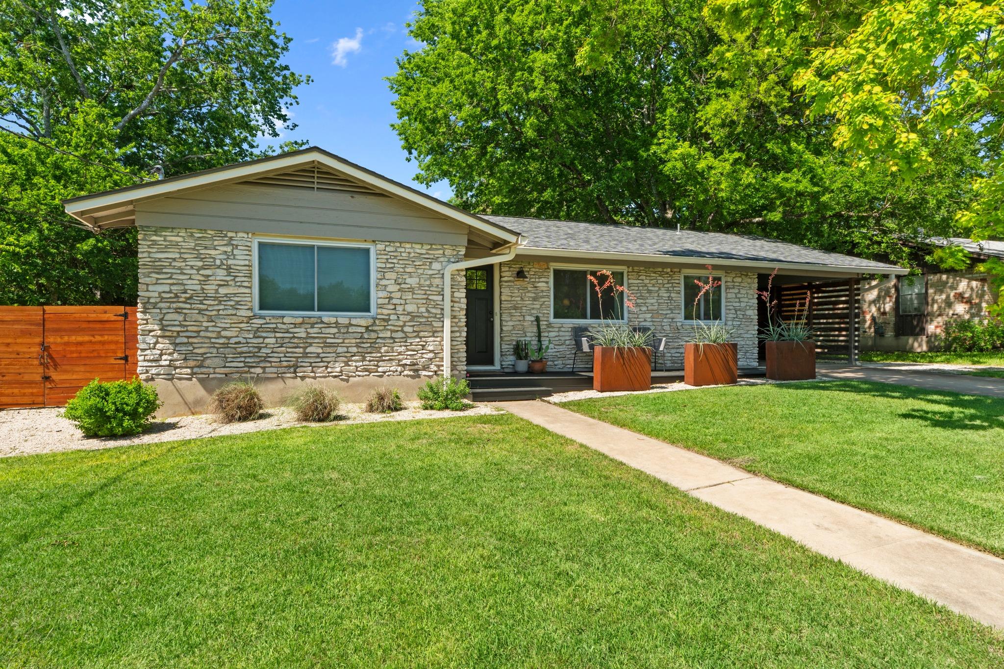 Single Family Residence