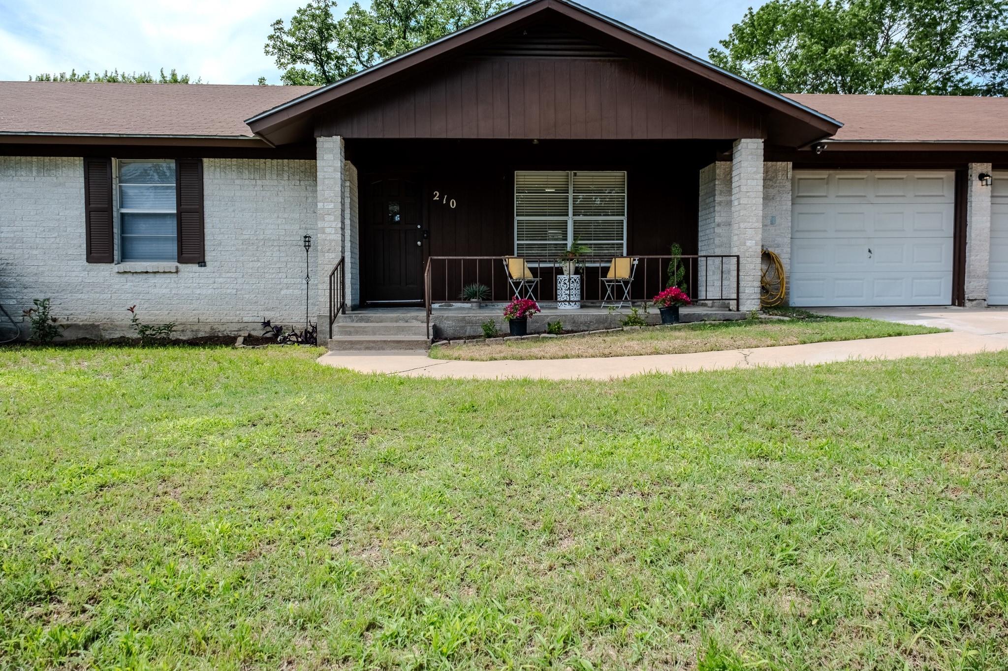 Single Family Residence