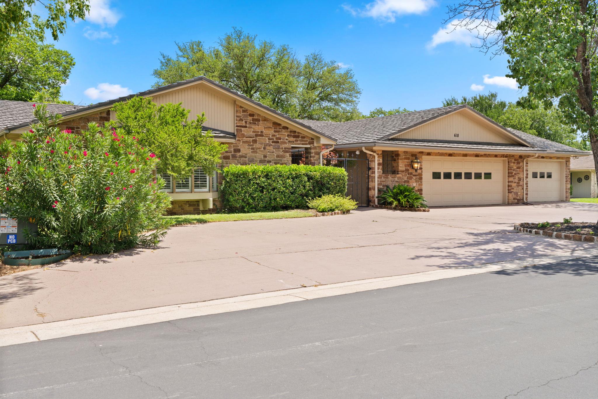Single Family Residence