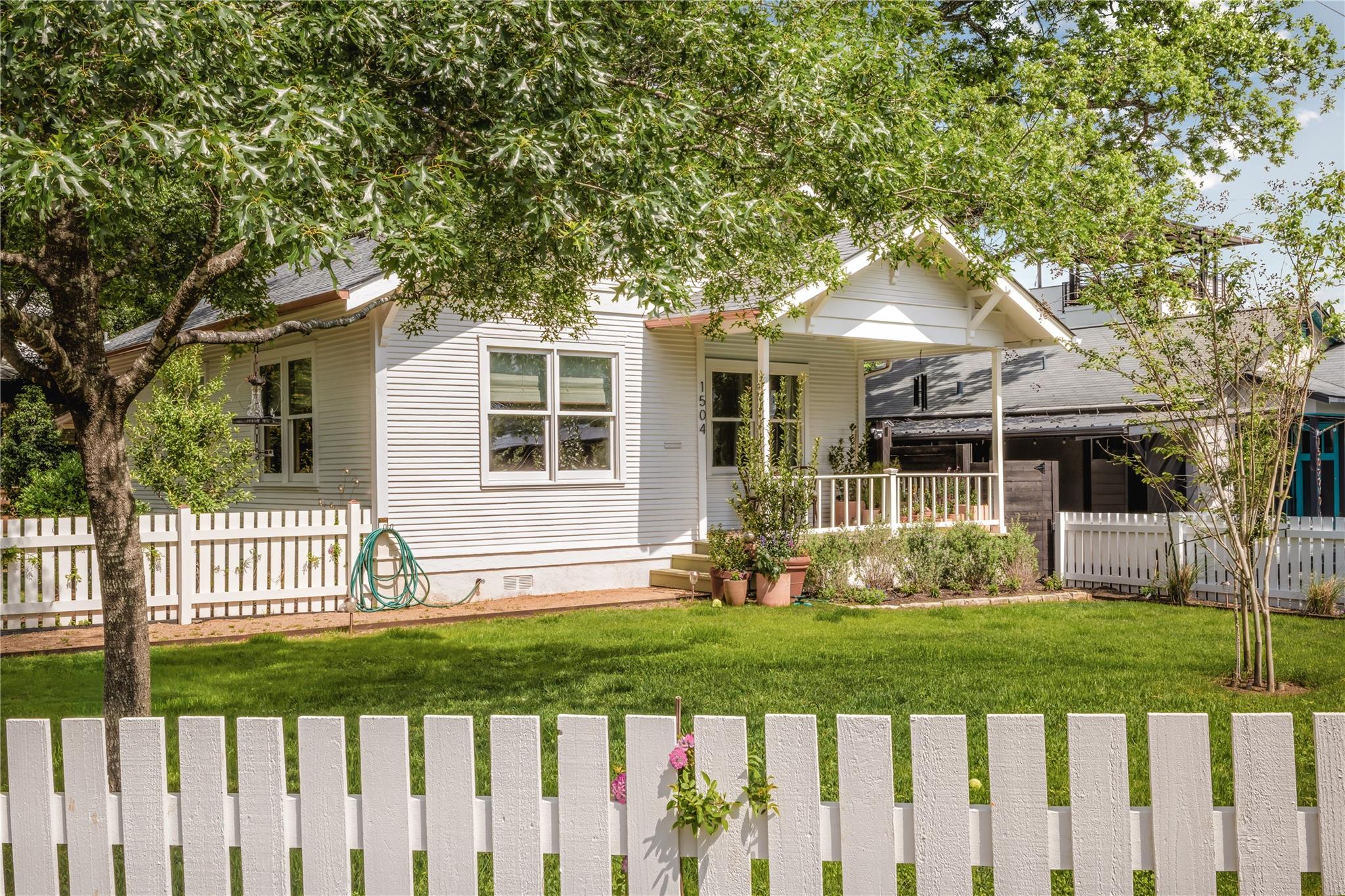 Single Family Residence