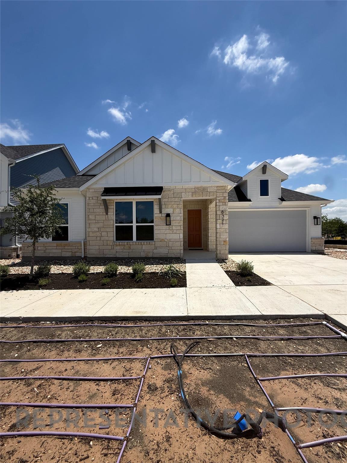 Single Family Residence