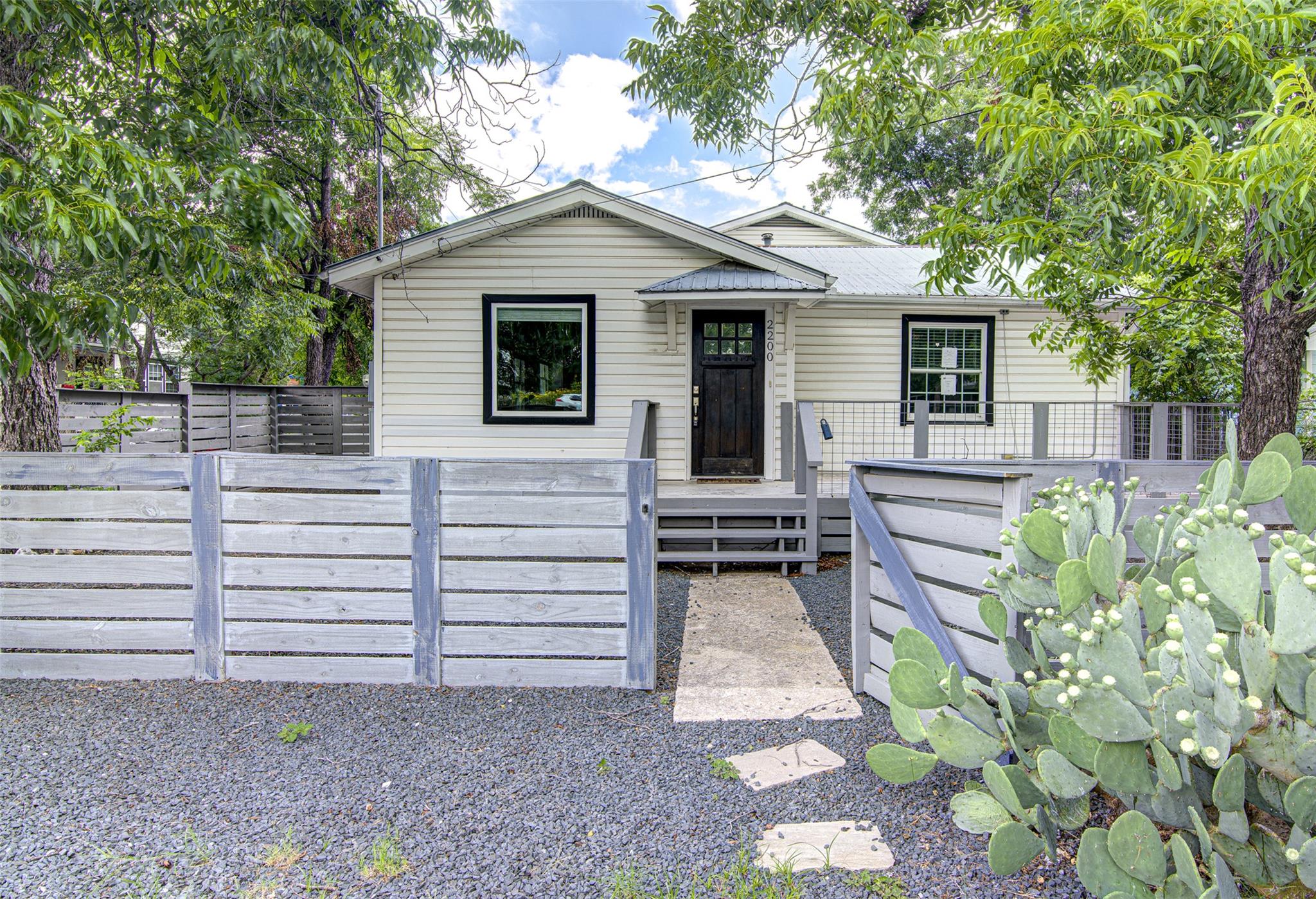 Single Family Residence