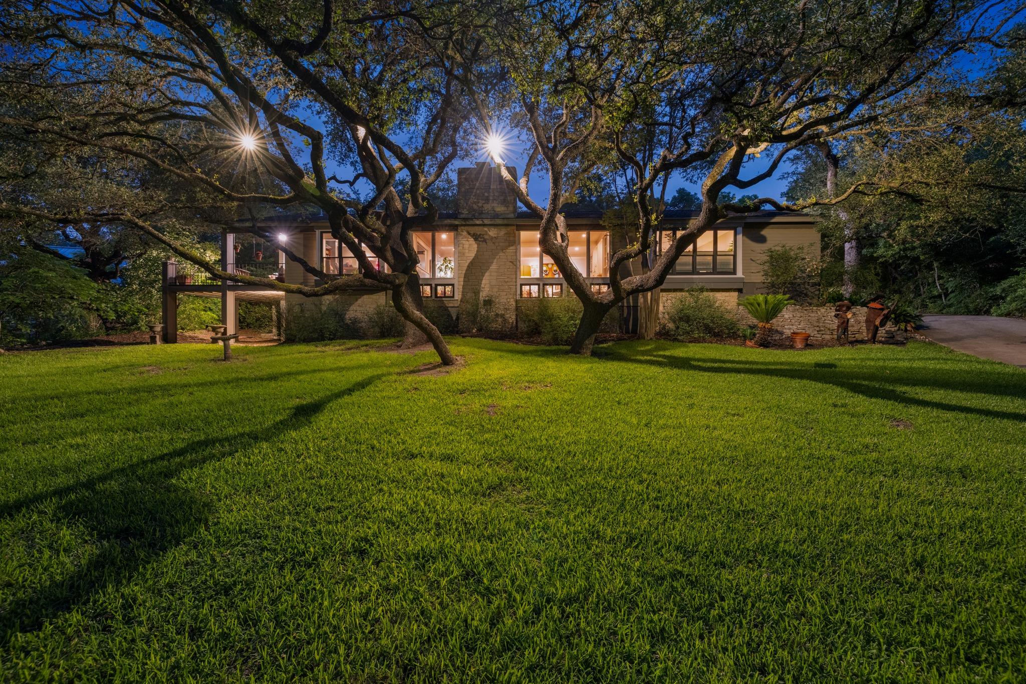 Single Family Residence