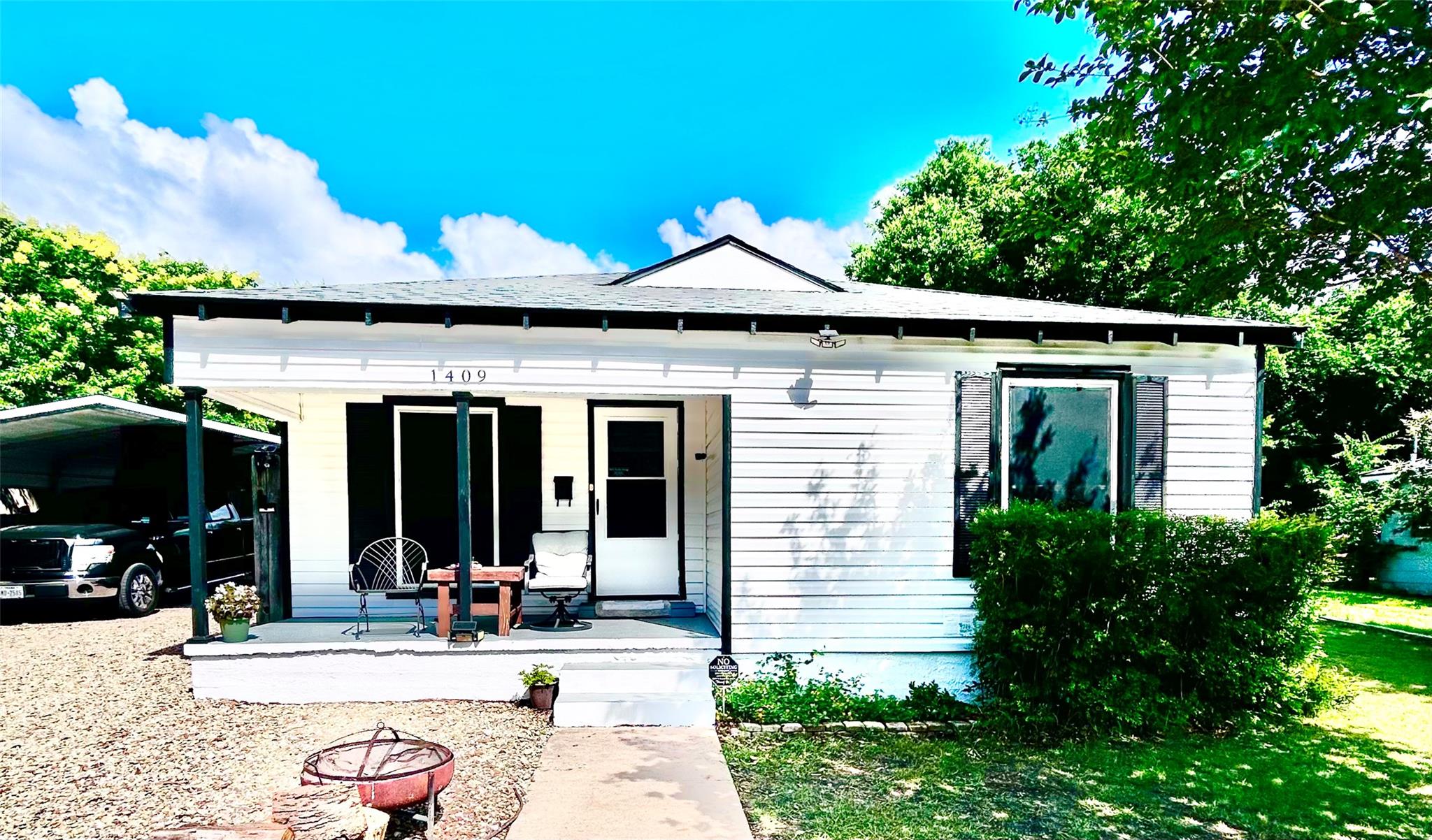 Single Family Residence